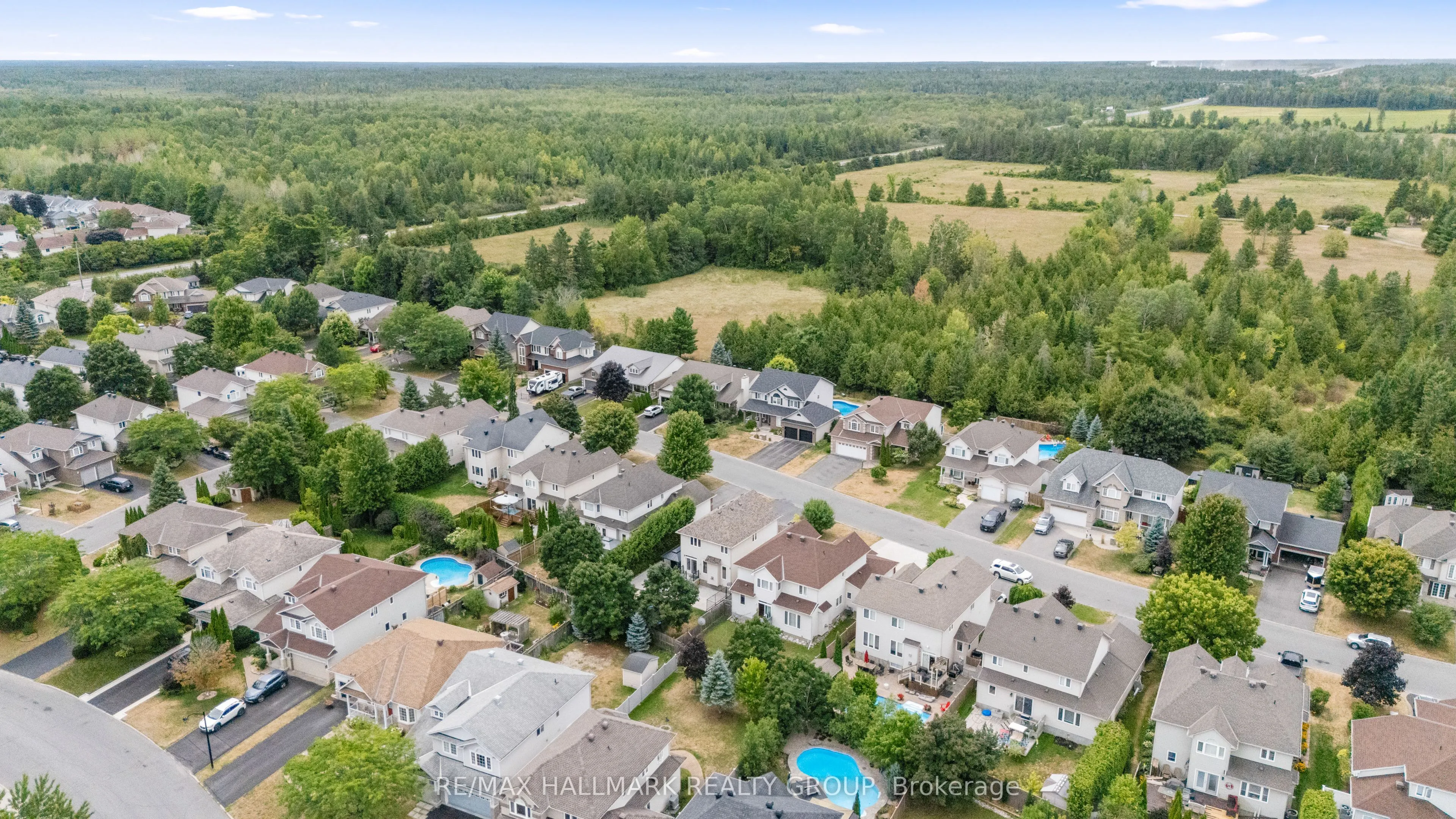 41 Smoketree Crescent