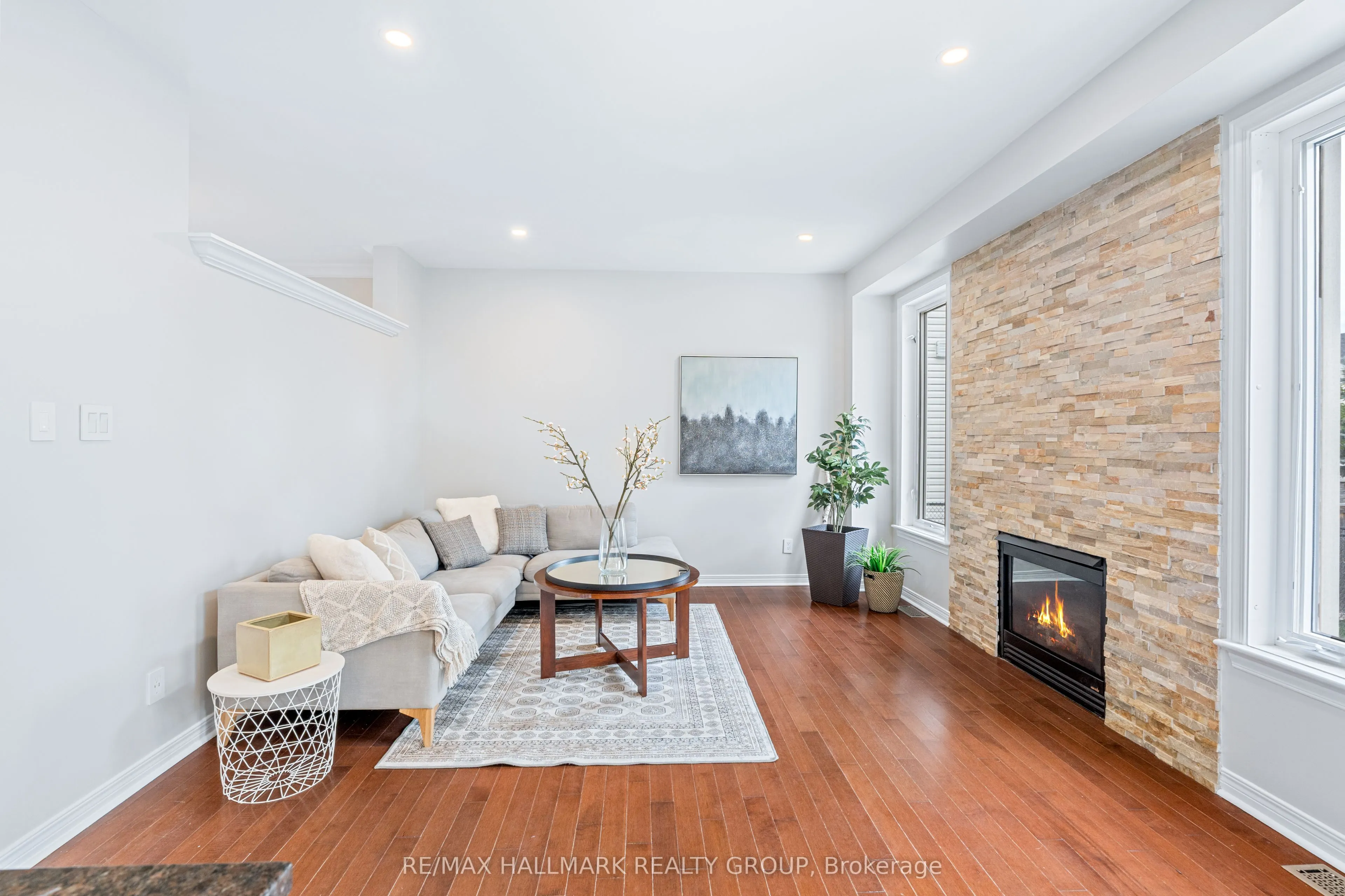 41 Smoketree Crescent