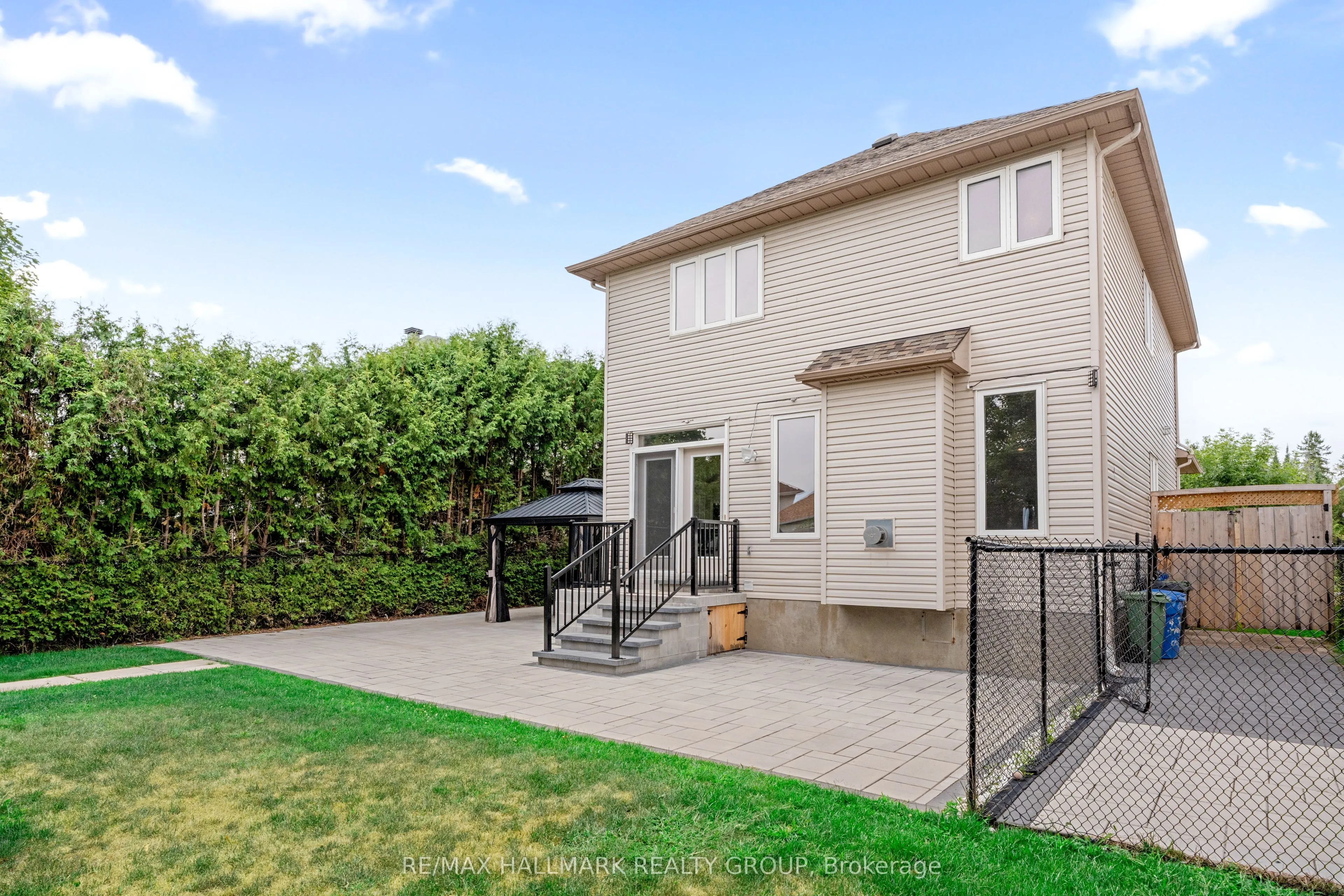 41 Smoketree Crescent