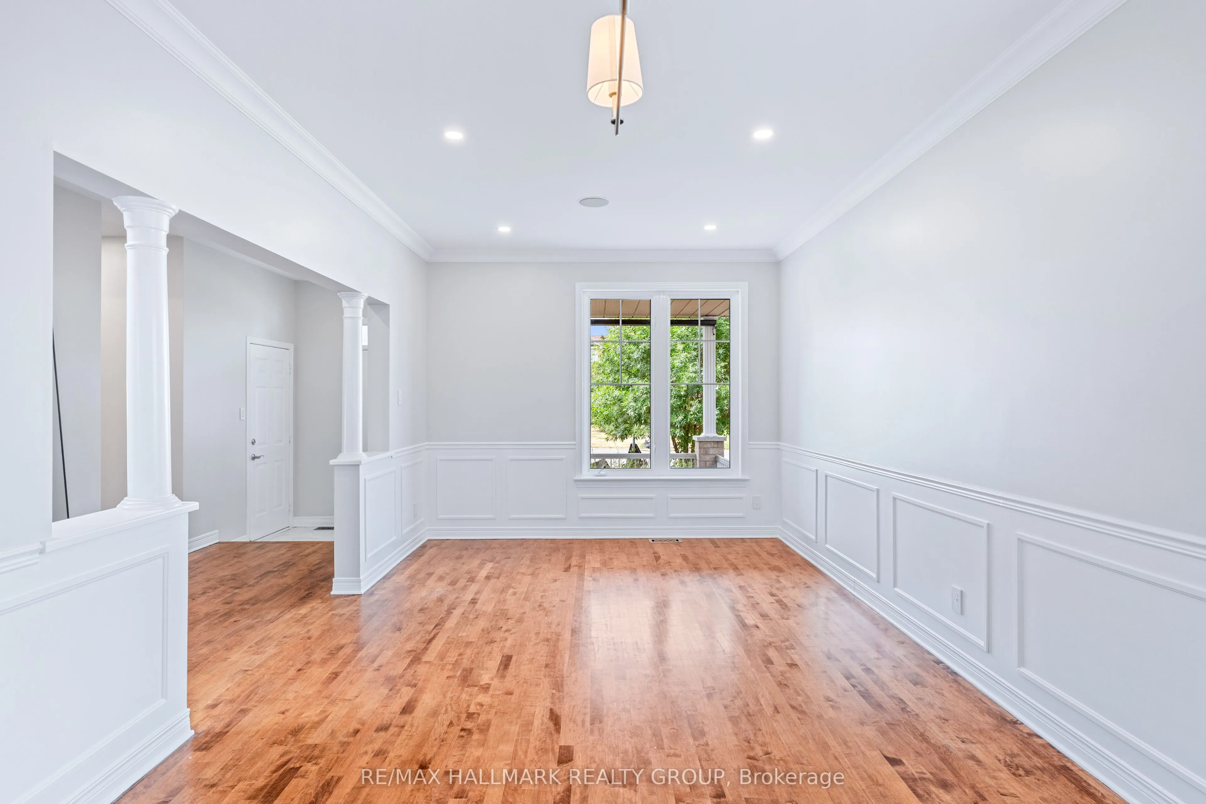 41 Smoketree Crescent