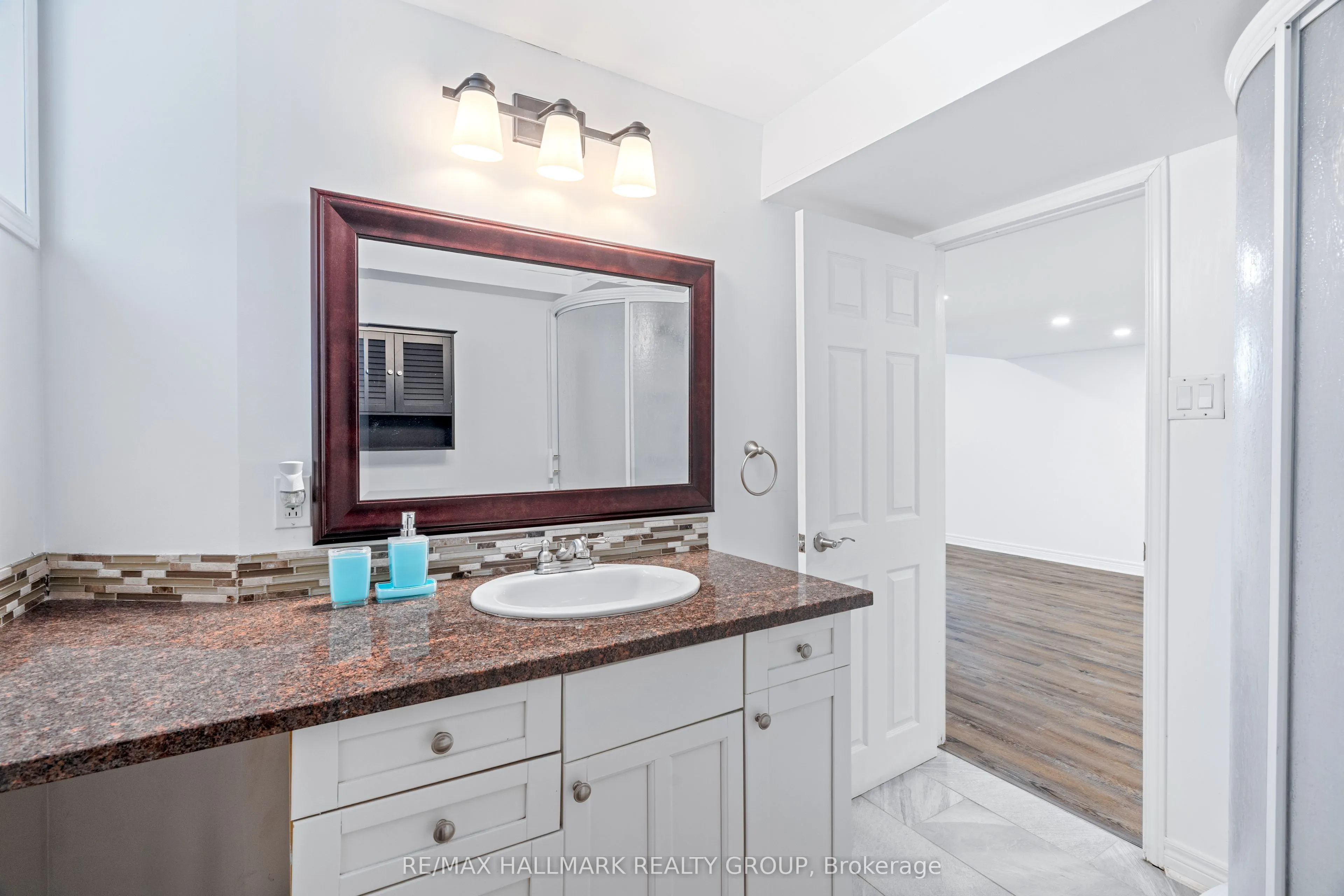 41 Smoketree Crescent