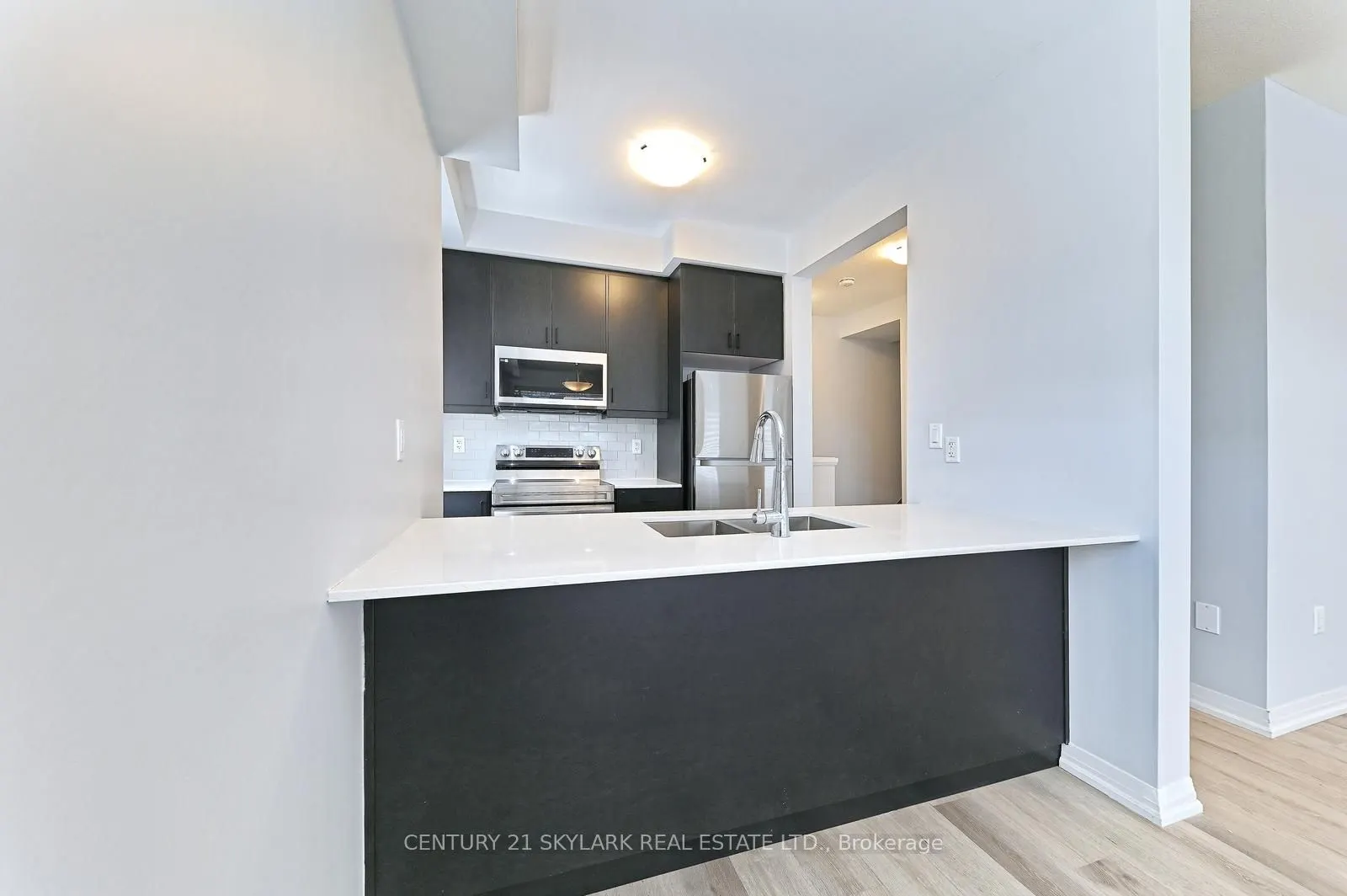 461 Blackburn Drive, #105