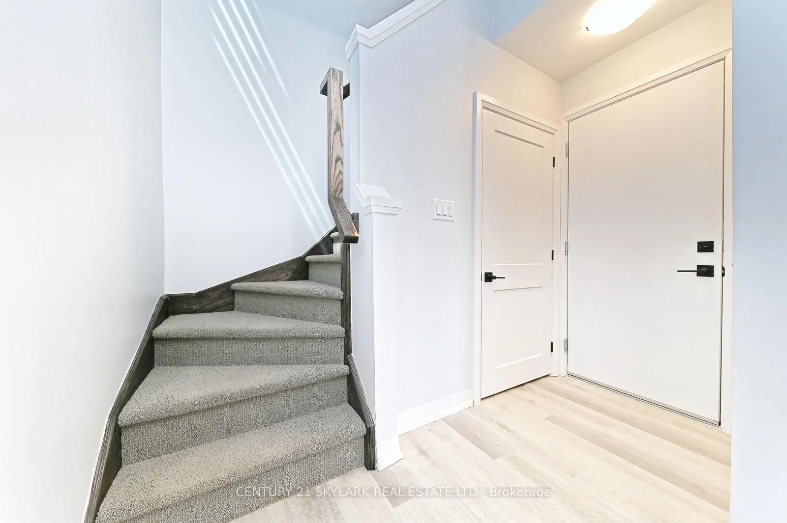 461 Blackburn Drive, #105