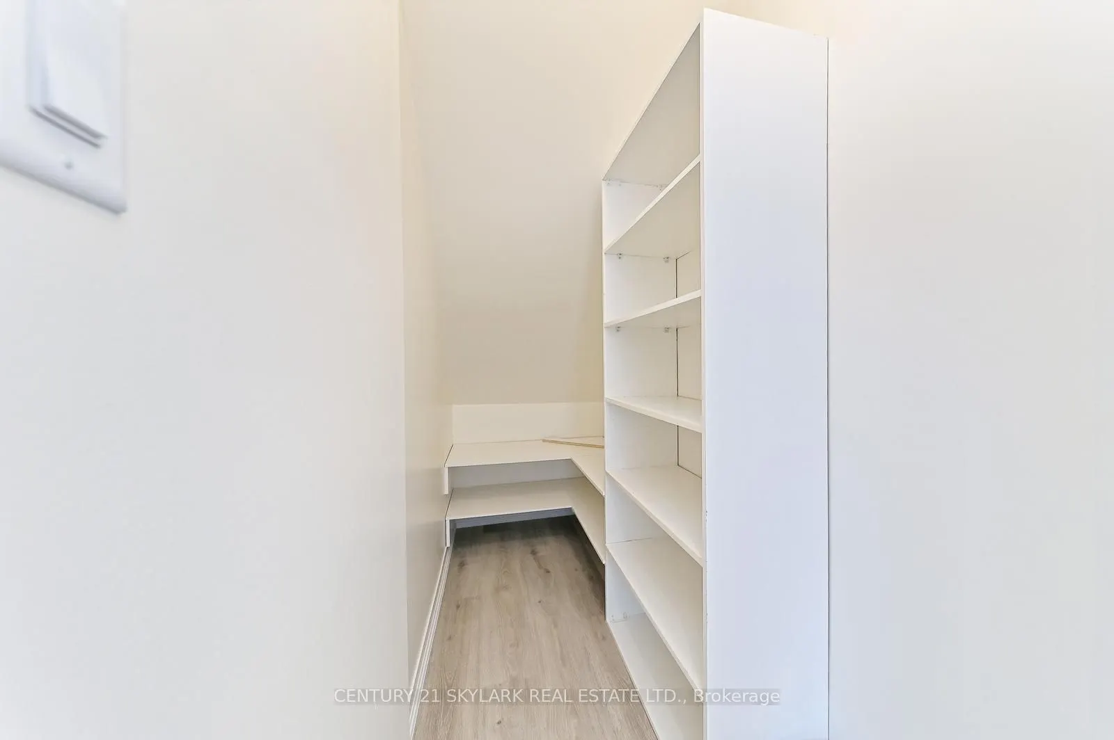 461 Blackburn Drive, #105