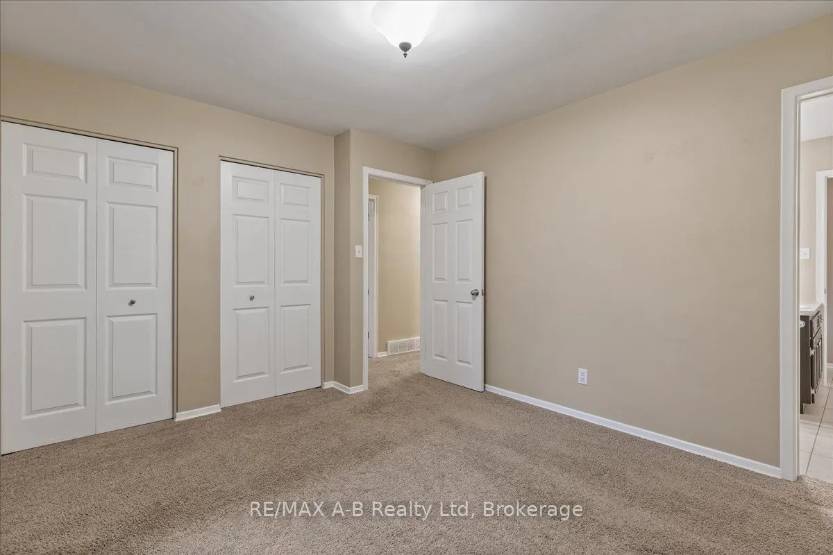 86 Windemere Crescent