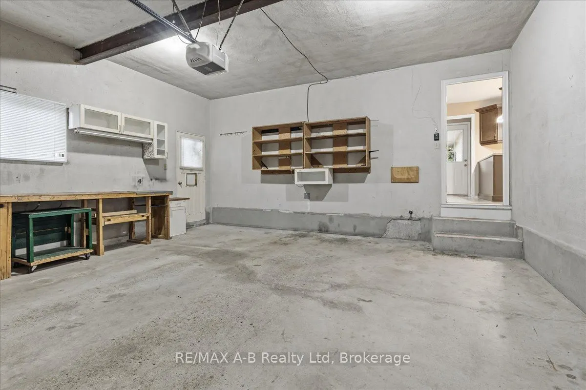 86 Windemere Crescent