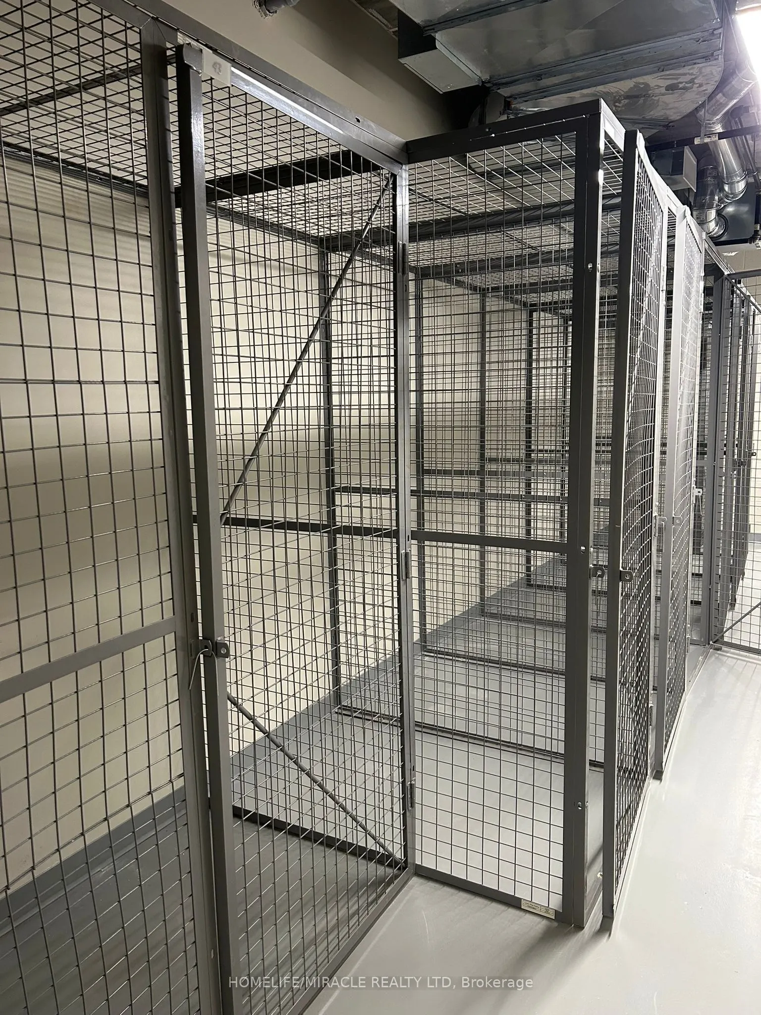 1100 Lackner Place, #221