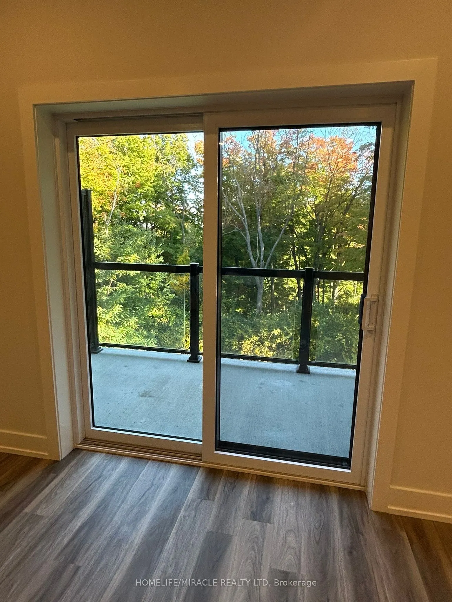 1100 Lackner Place, #221