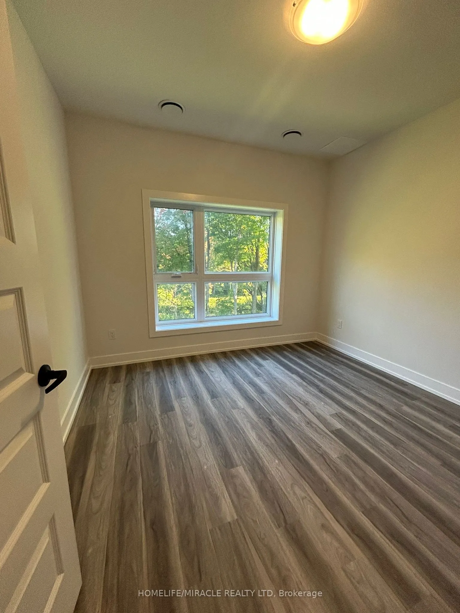 1100 Lackner Place, #221