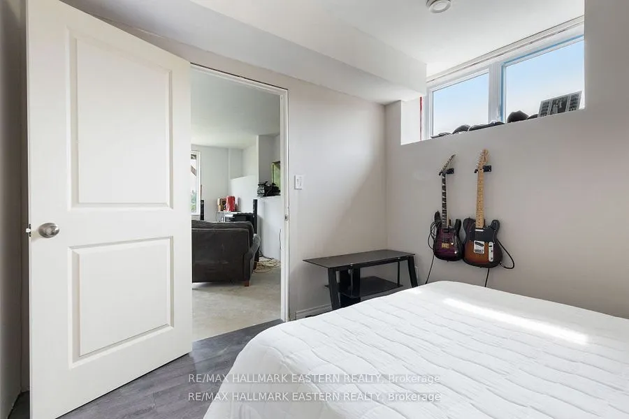 632 Concession 9 Road W