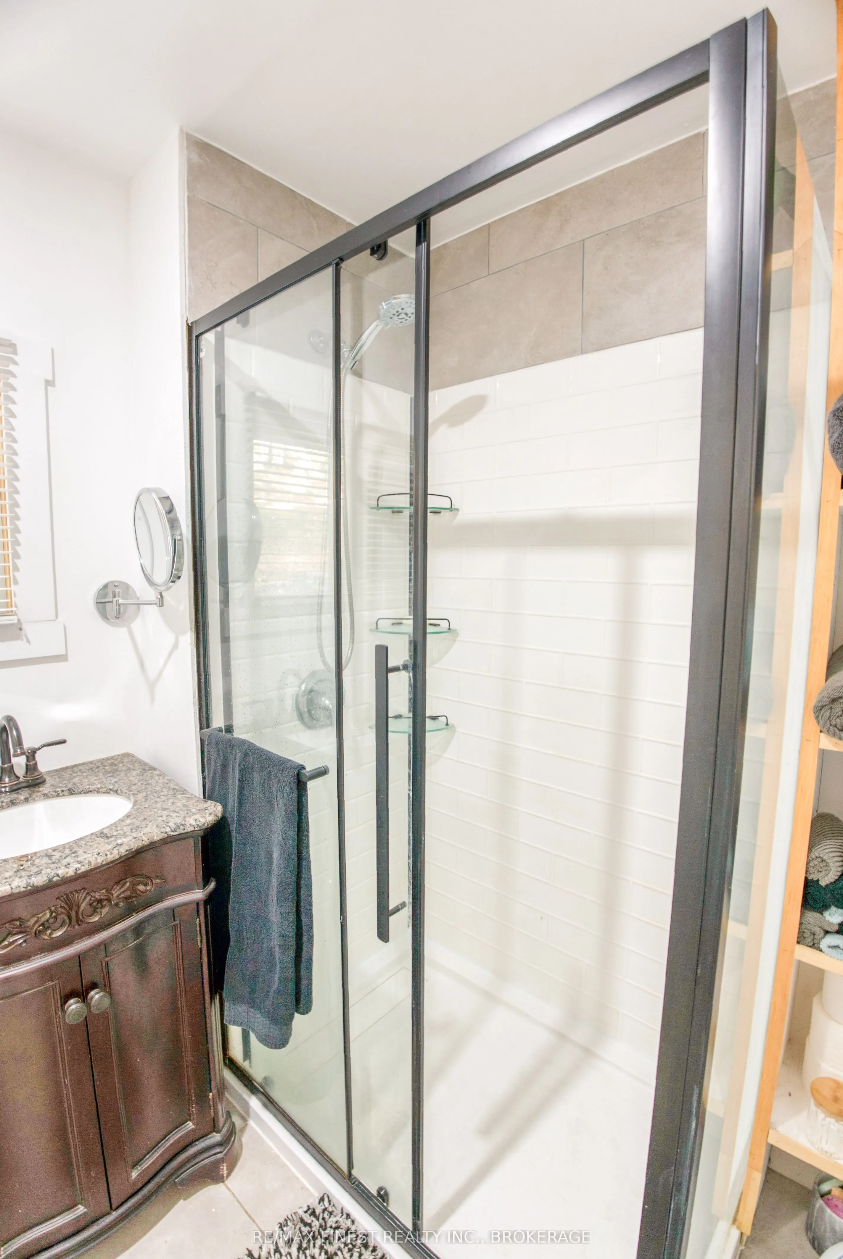 10874 Canoe Lake Road