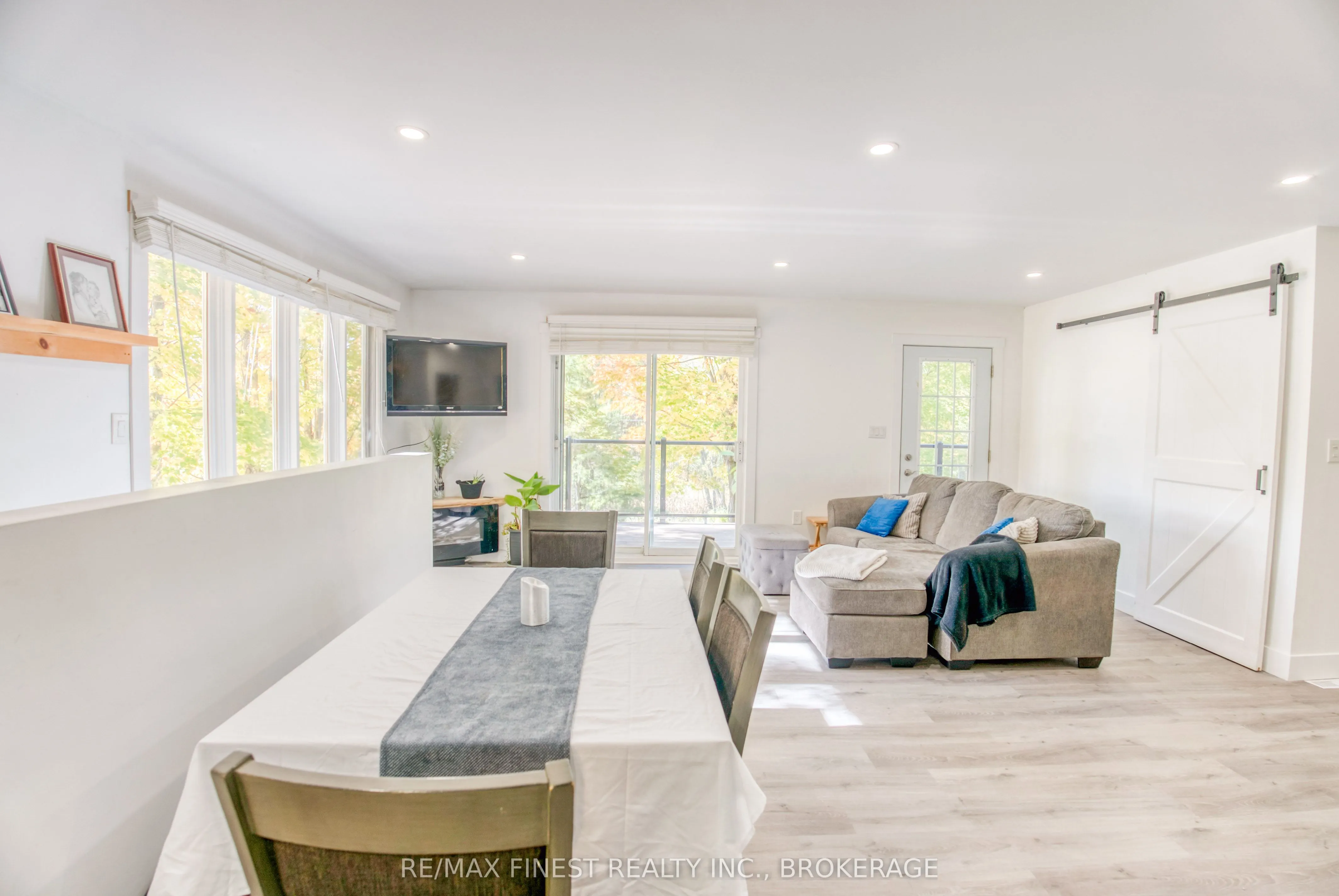 10874 Canoe Lake Road