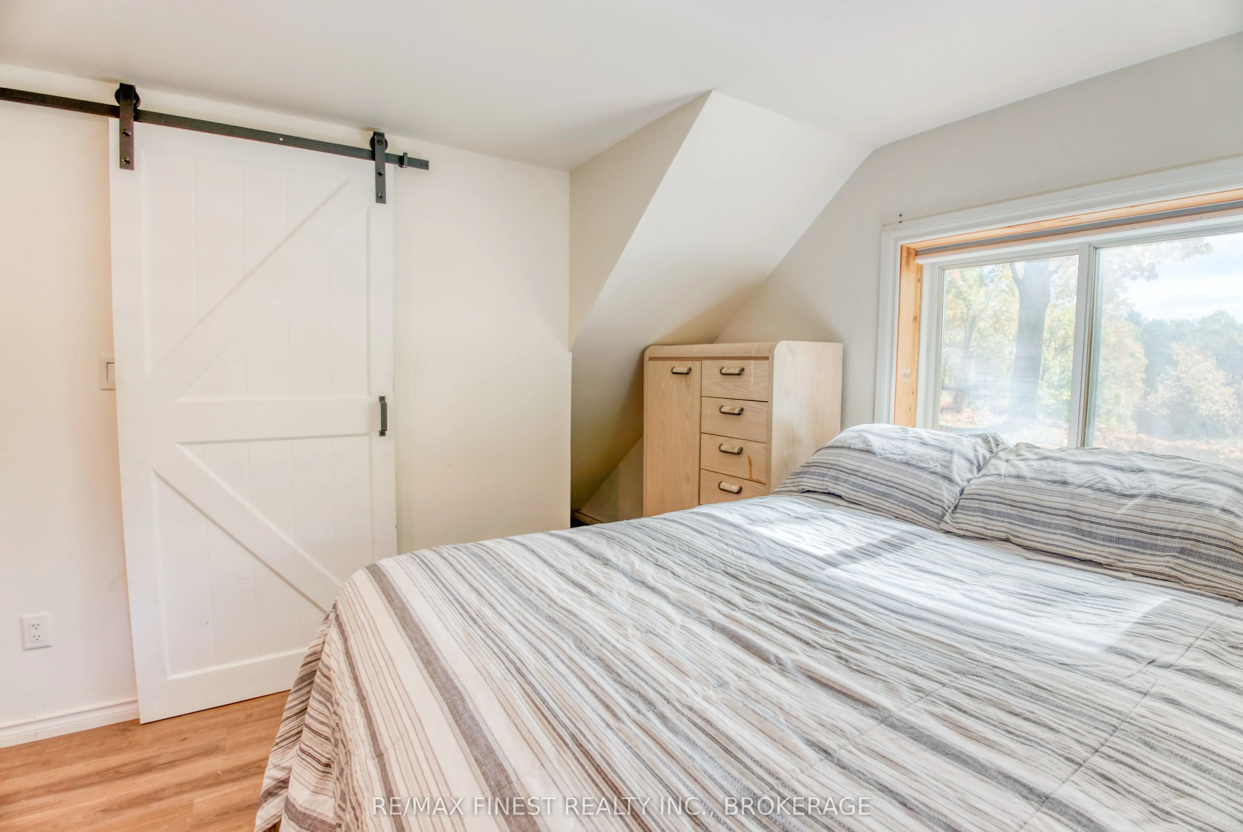 10874 Canoe Lake Road