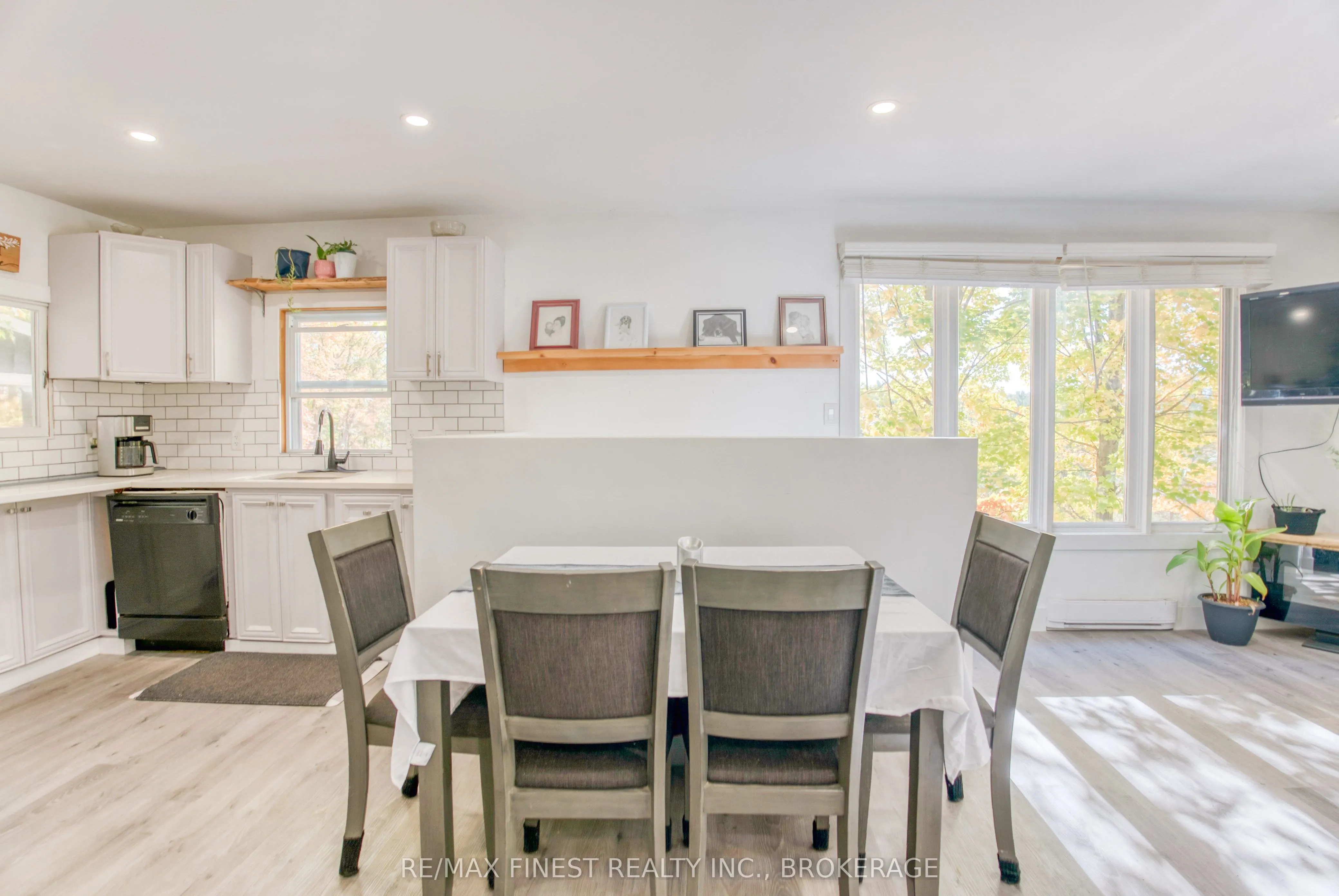 10874 Canoe Lake Road