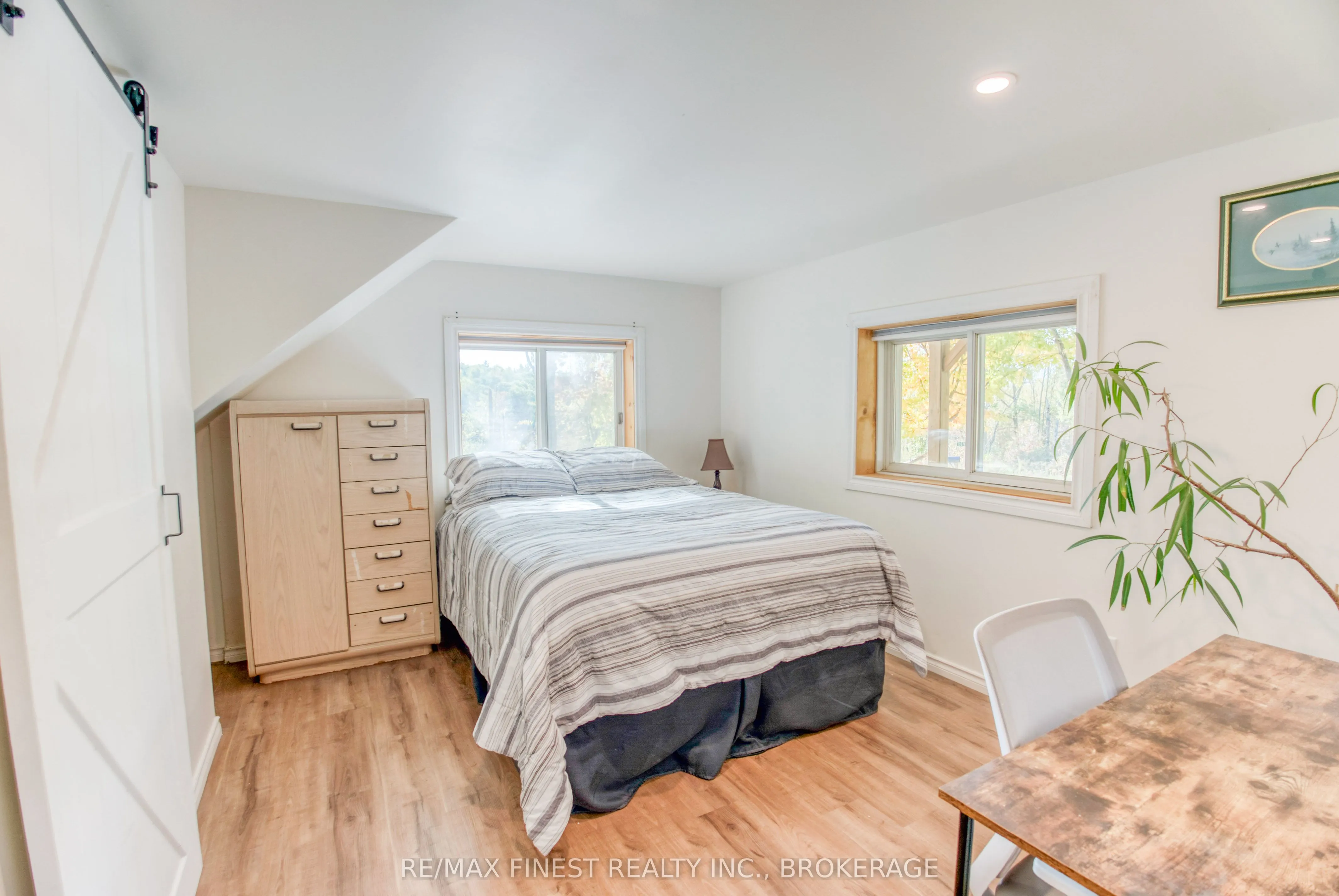 10874 Canoe Lake Road