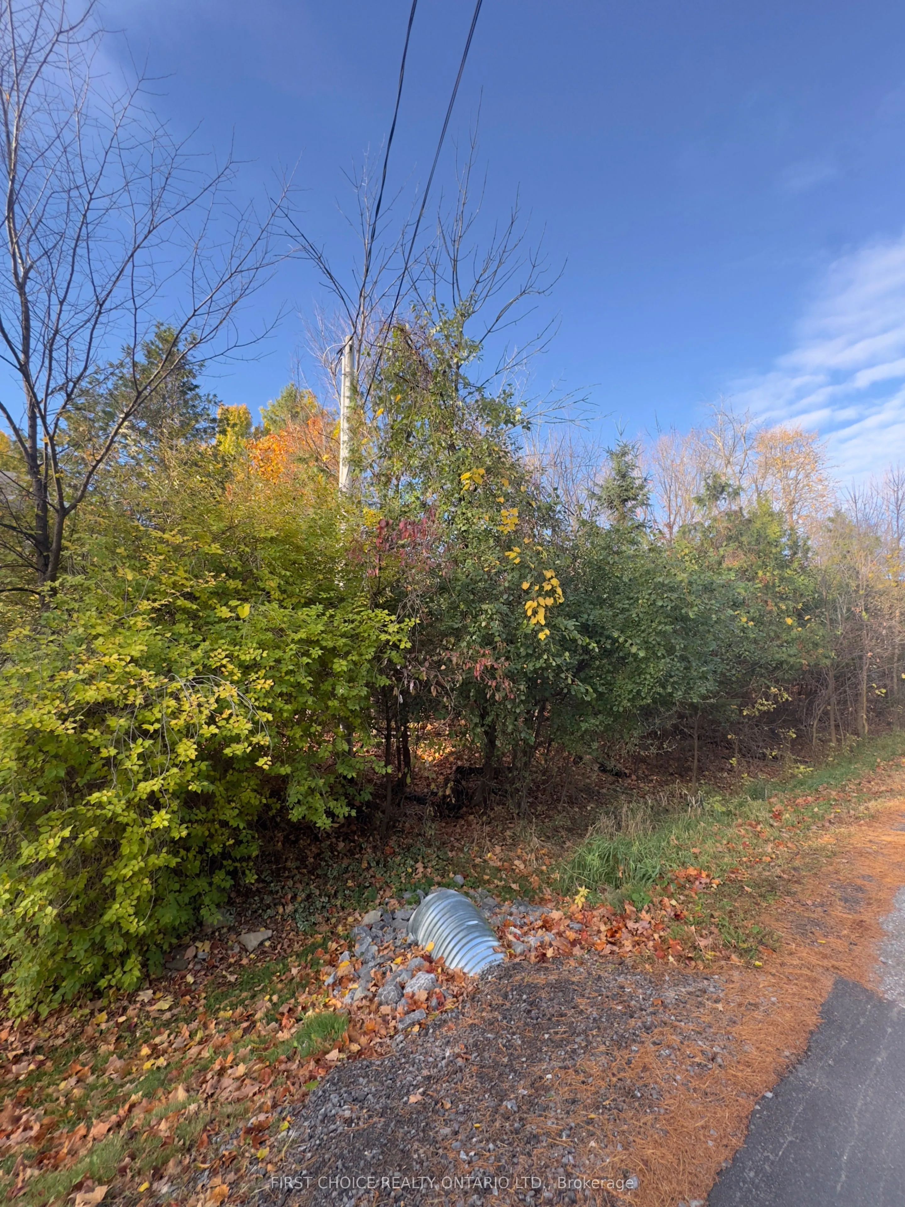 2889 Barlow Crescent