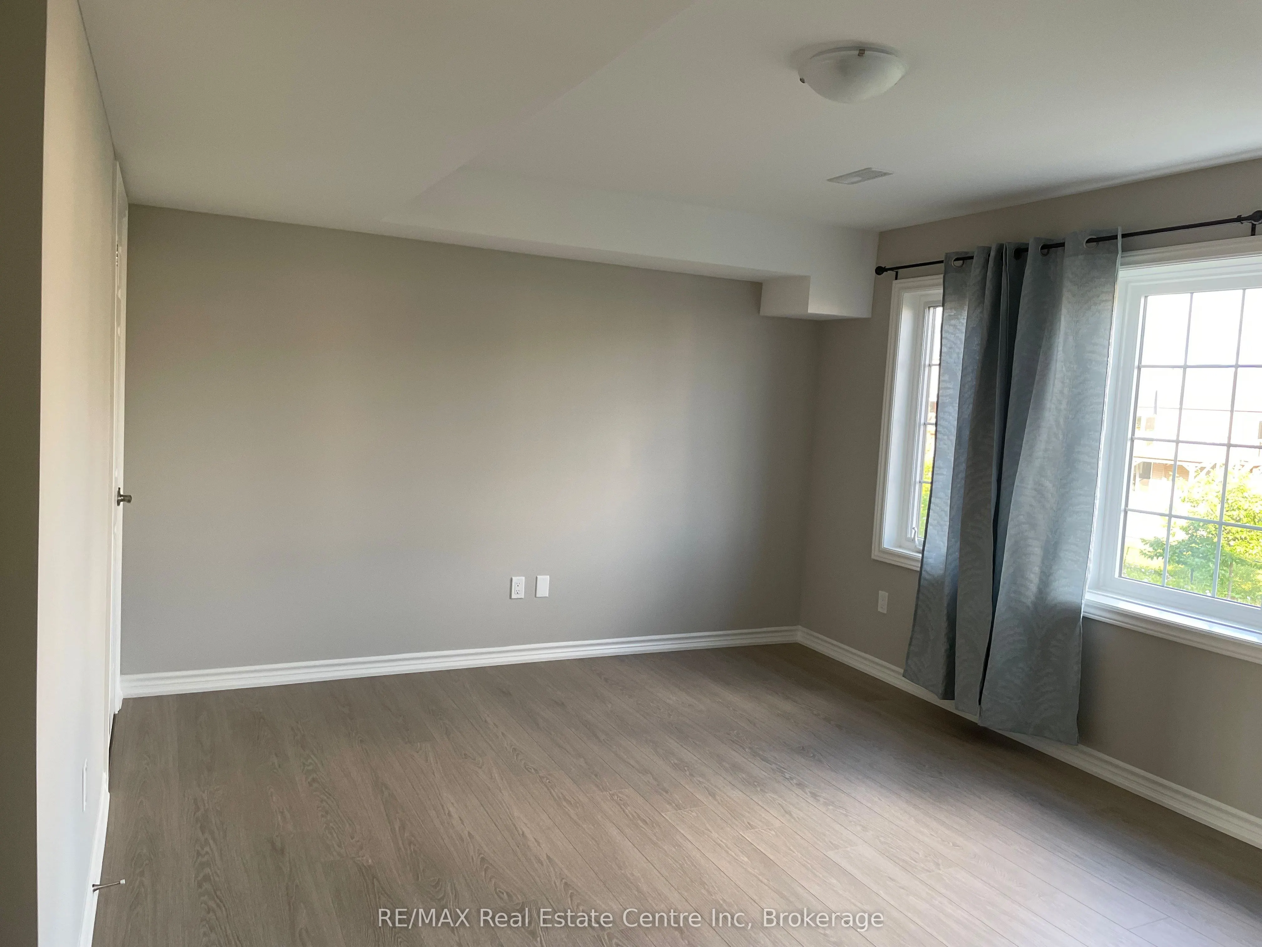 85 Mullin Drive, #14A