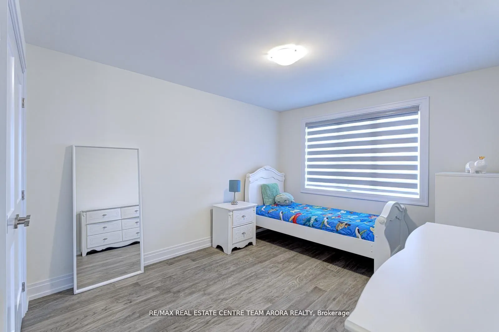 39 Great Fls Boulevard