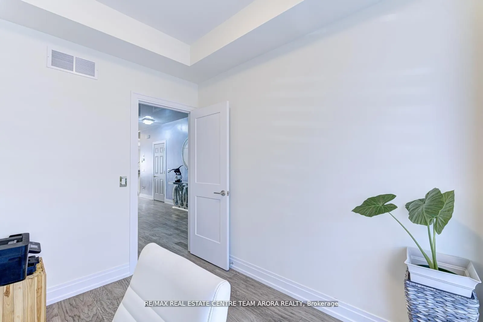 39 Great Fls Boulevard