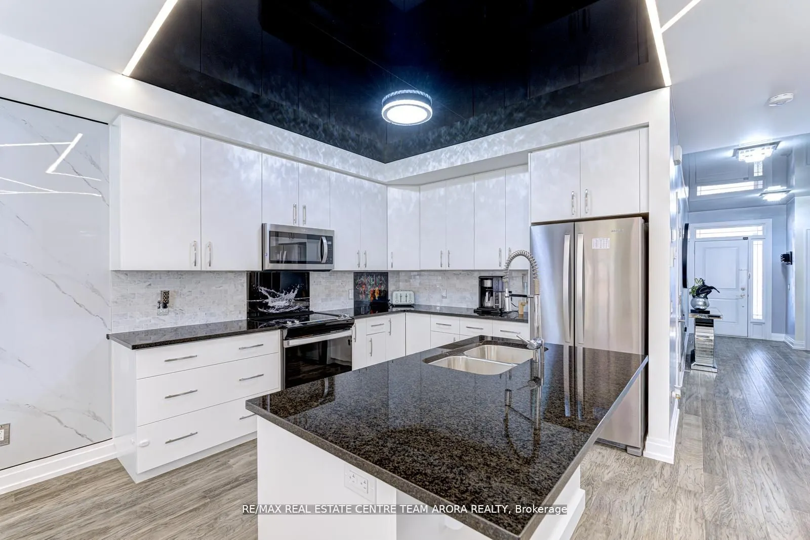 39 Great Fls Boulevard