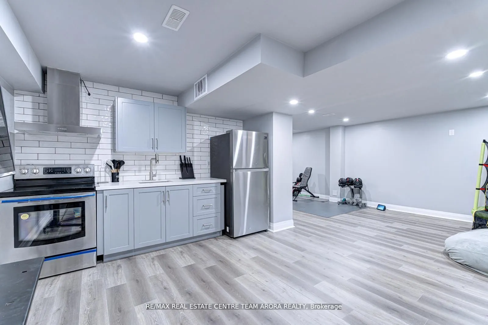 39 Great Fls Boulevard