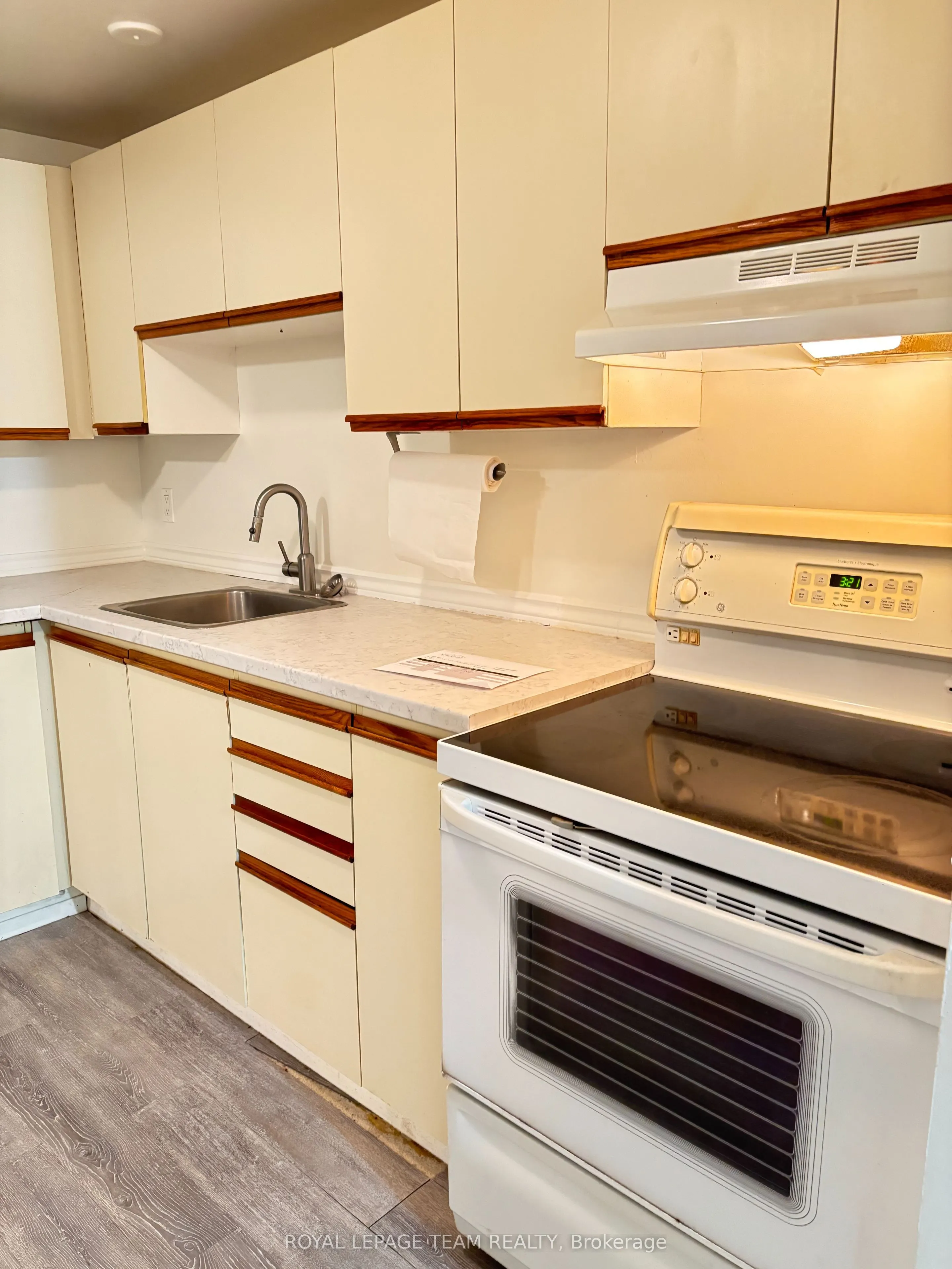 105 Asa Street, #103