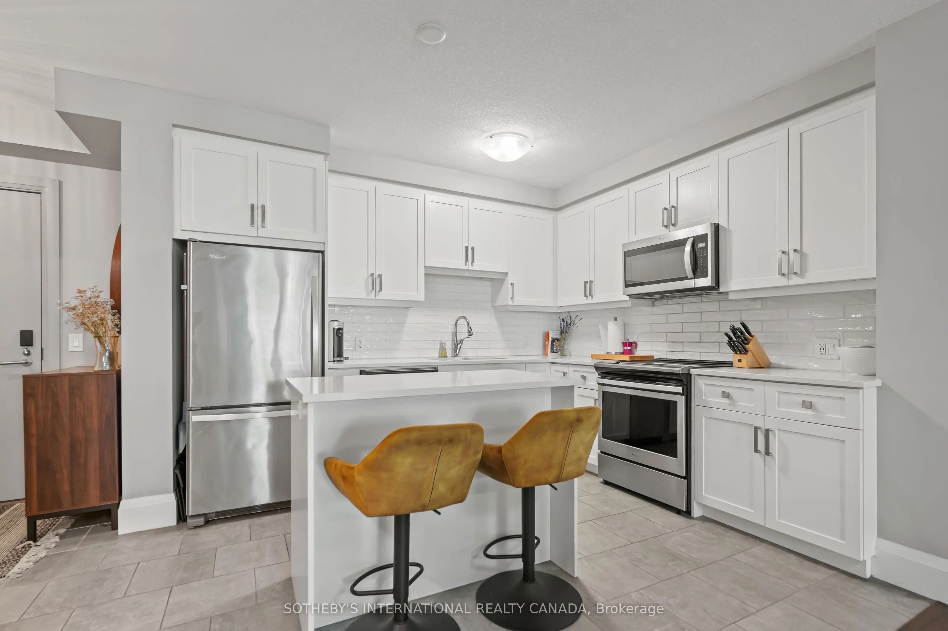 73 Arthur Street, #612