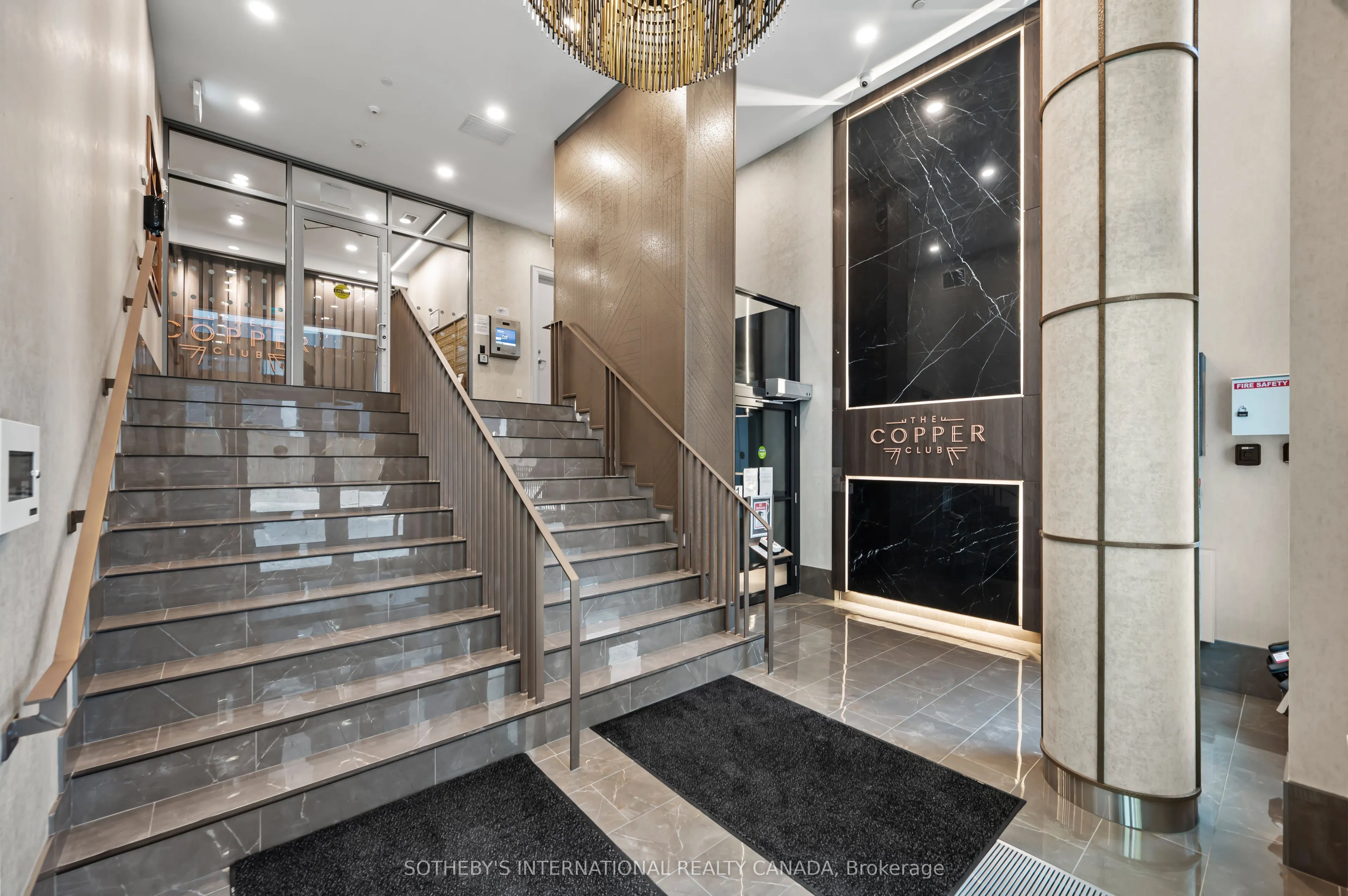 73 Arthur Street, #612