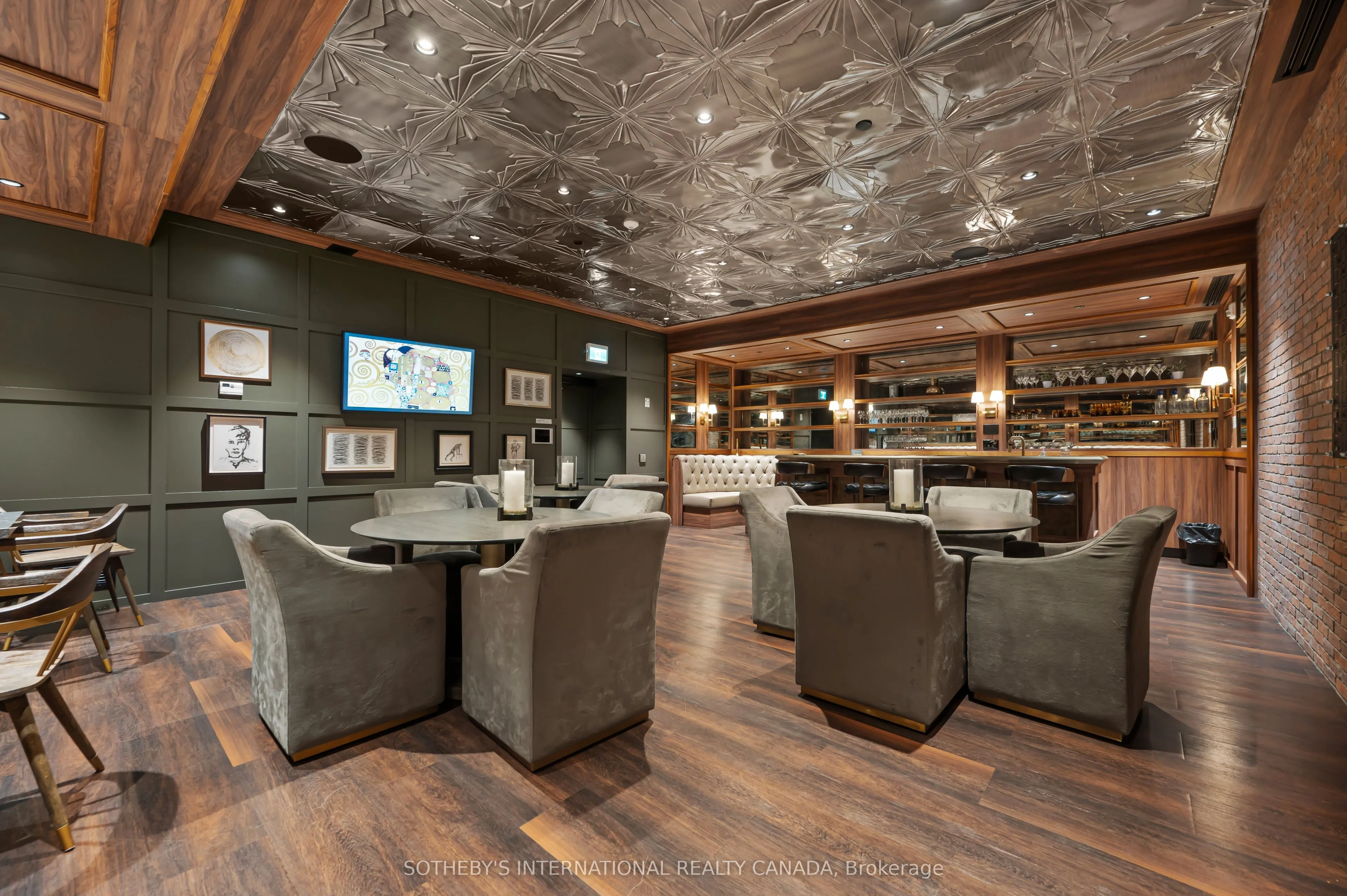 73 Arthur Street, #612