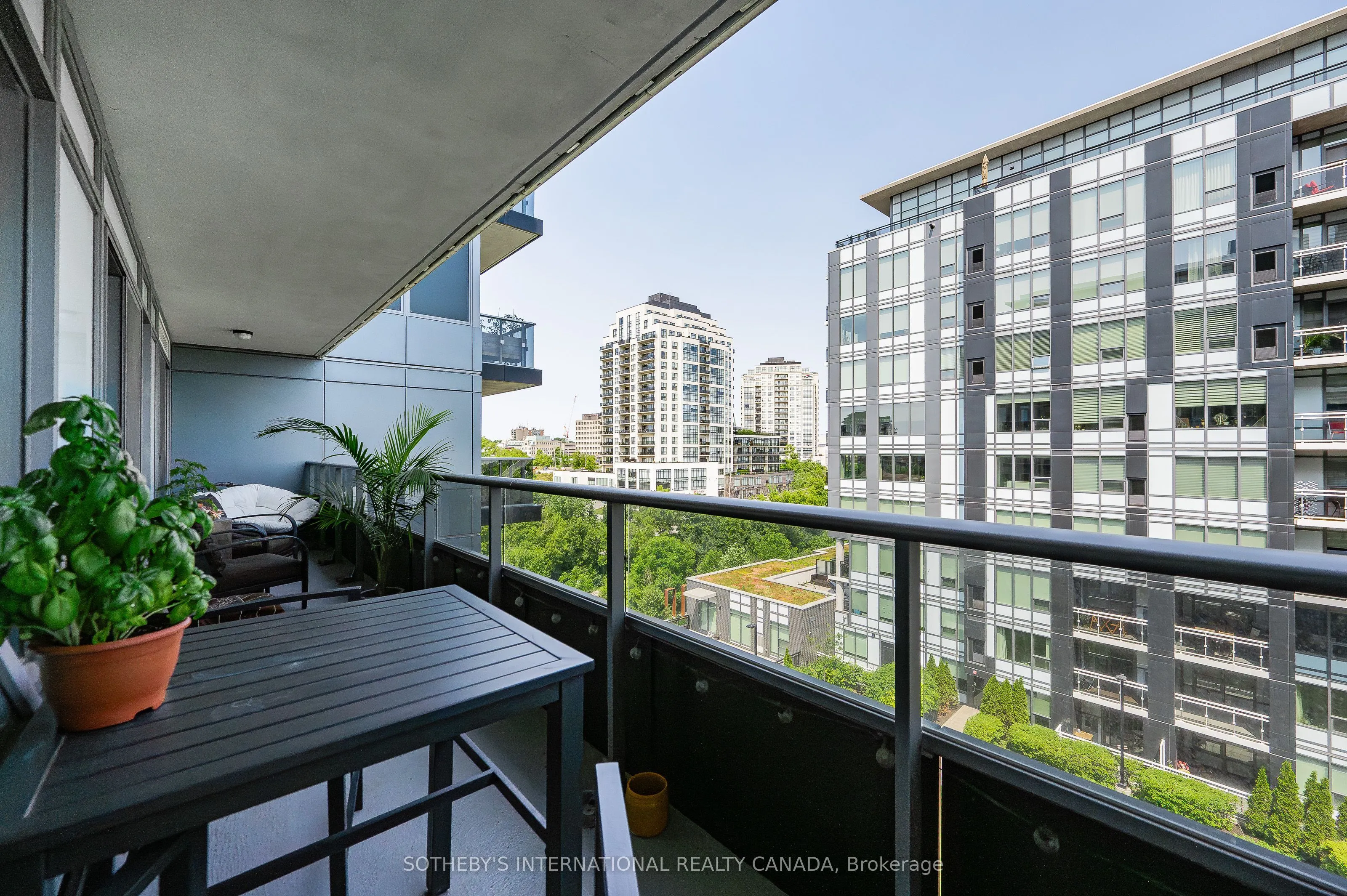 73 Arthur Street, #612