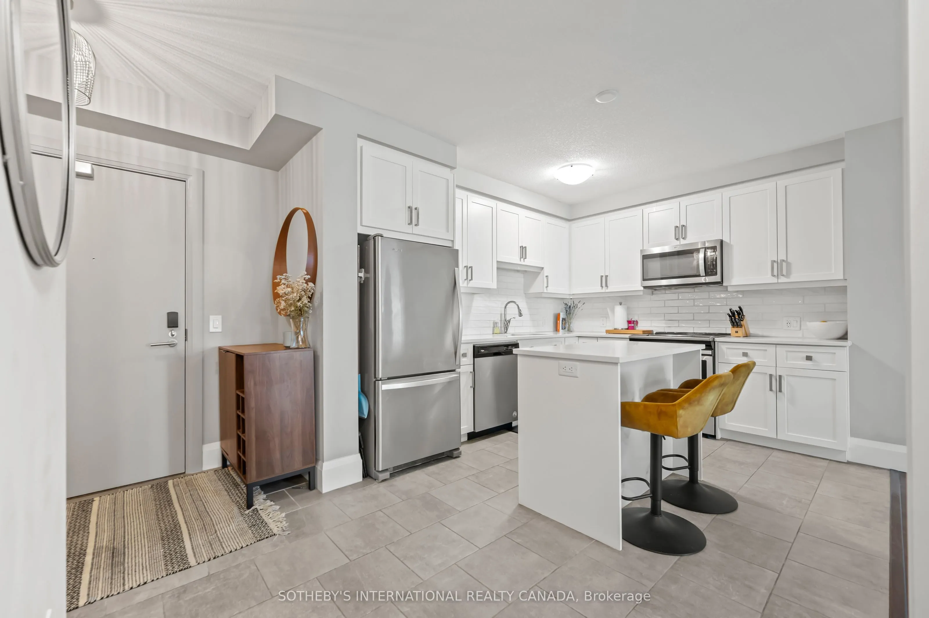 73 Arthur Street, #612