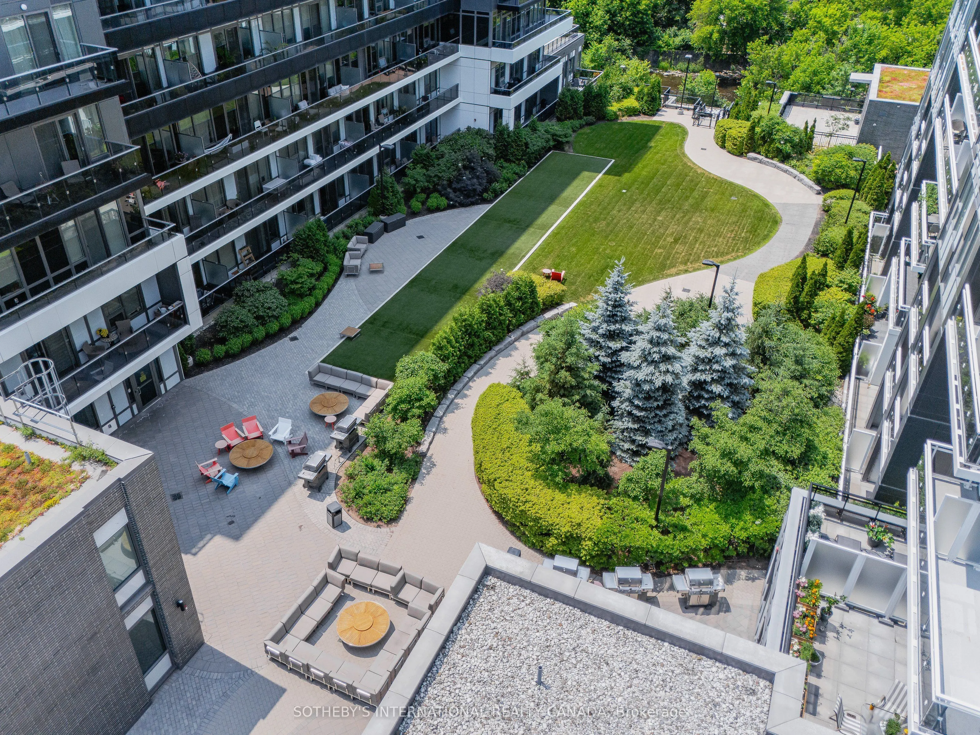 73 Arthur Street, #612