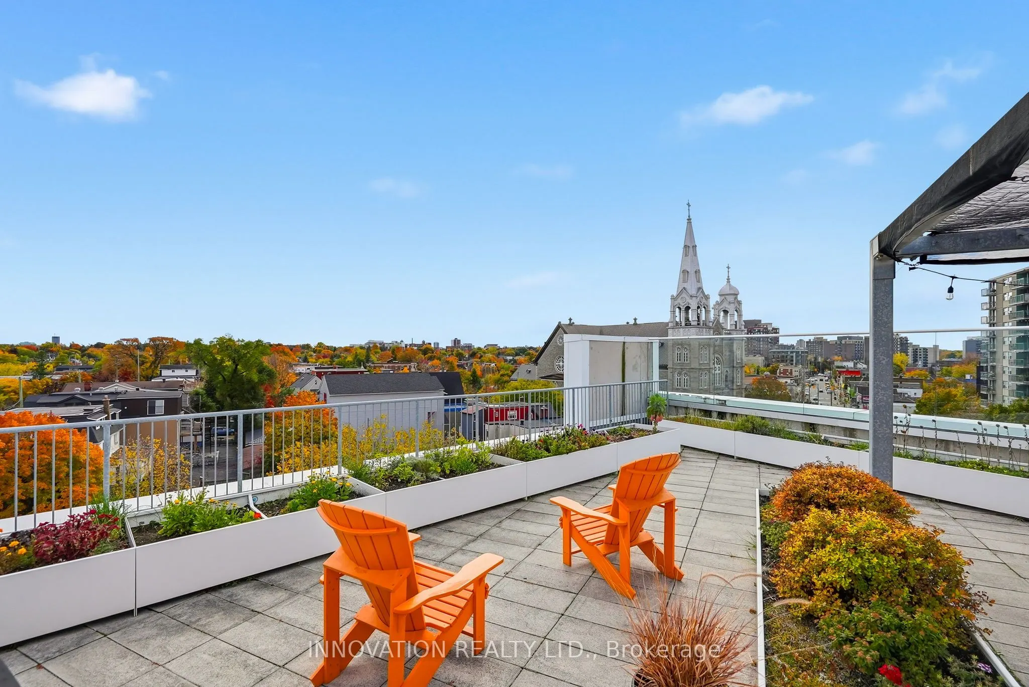 1000 Wellington Street W, #410