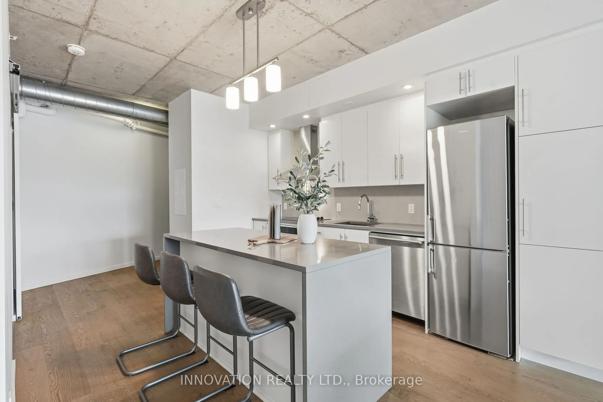 1000 Wellington Street W, #410