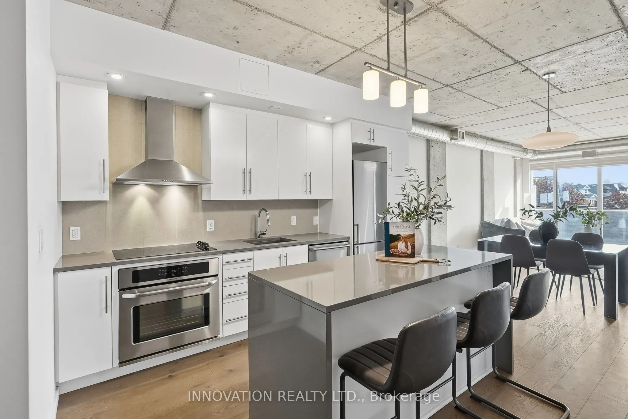 1000 Wellington Street W, #410