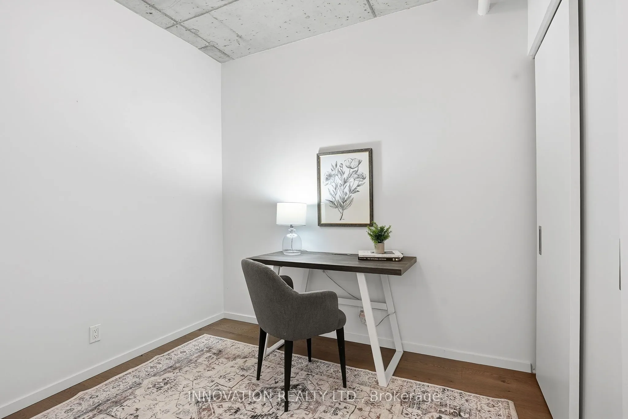 1000 Wellington Street W, #410