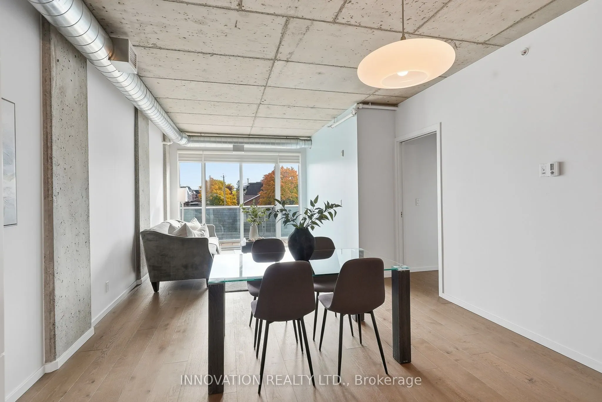 1000 Wellington Street W, #410