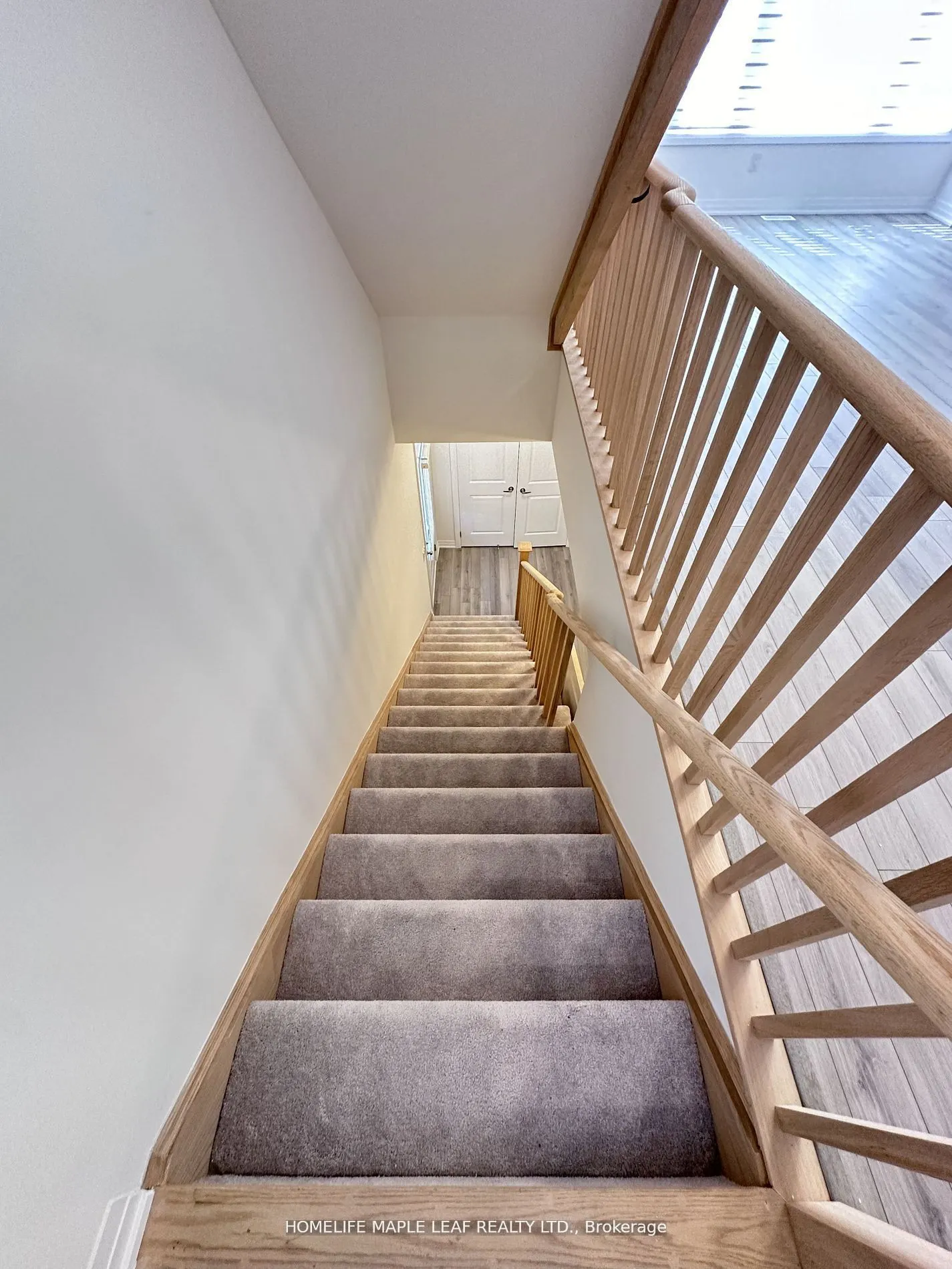 585 Colbourne Street E, #201