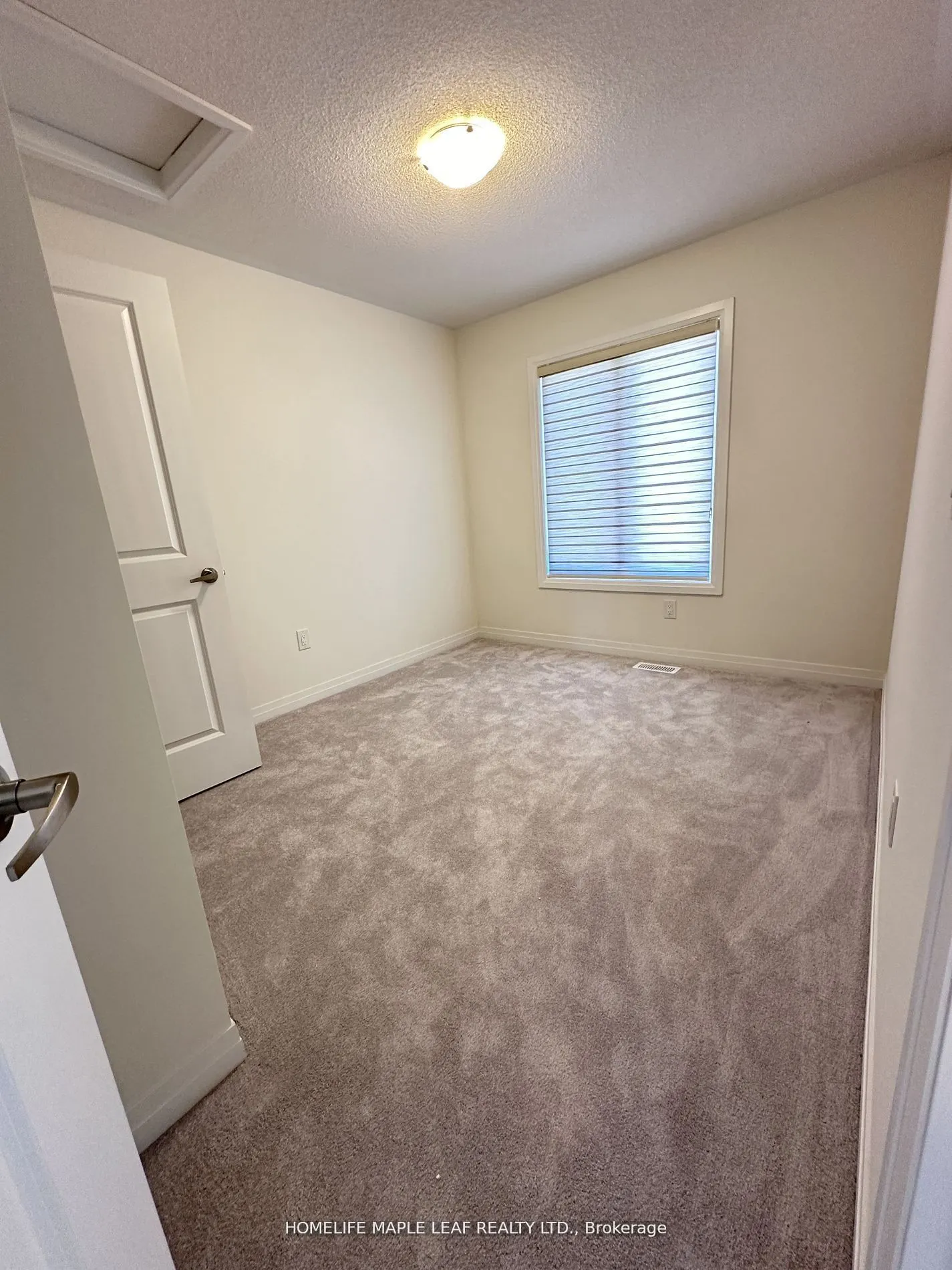 585 Colbourne Street E, #201