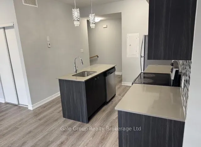 10 palace Street, #71