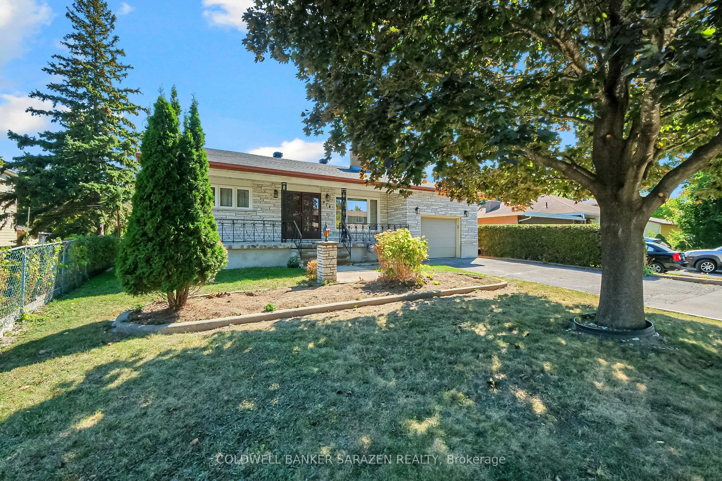 974 Greenbriar Avenue