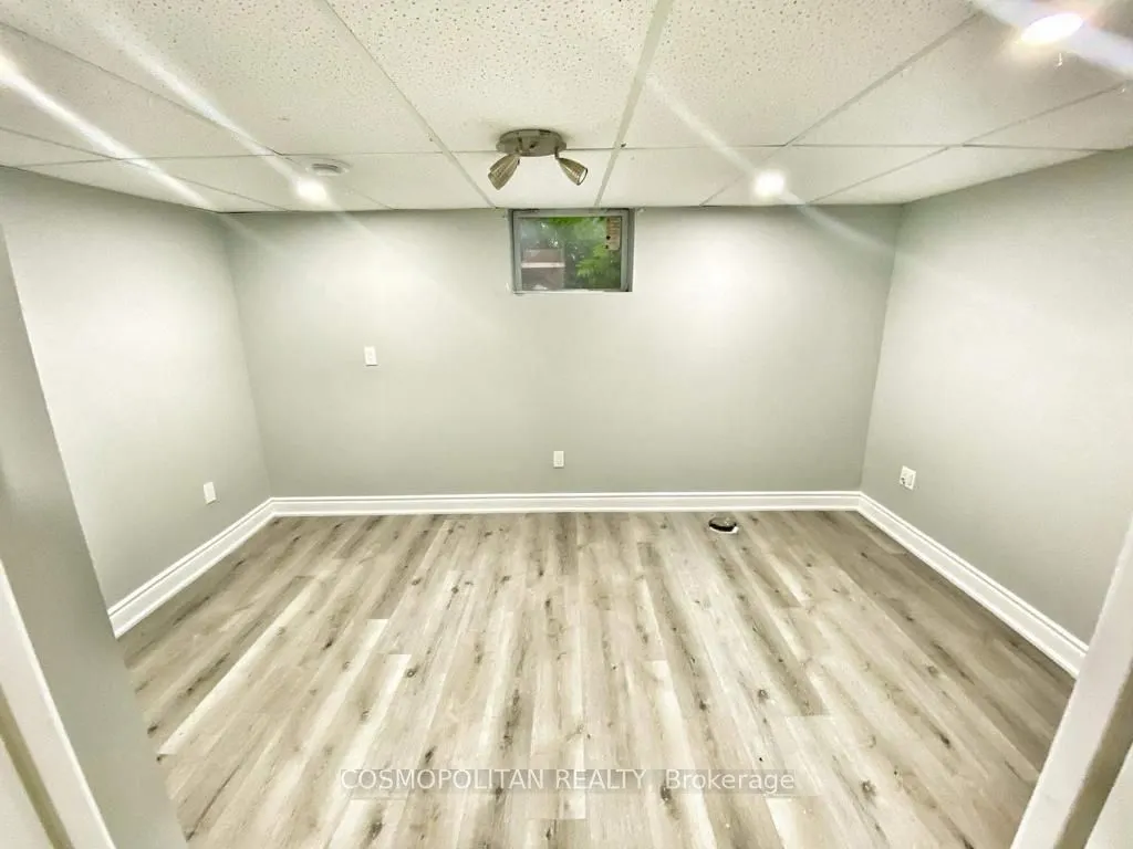 6954 Lundys Lane, #Lower