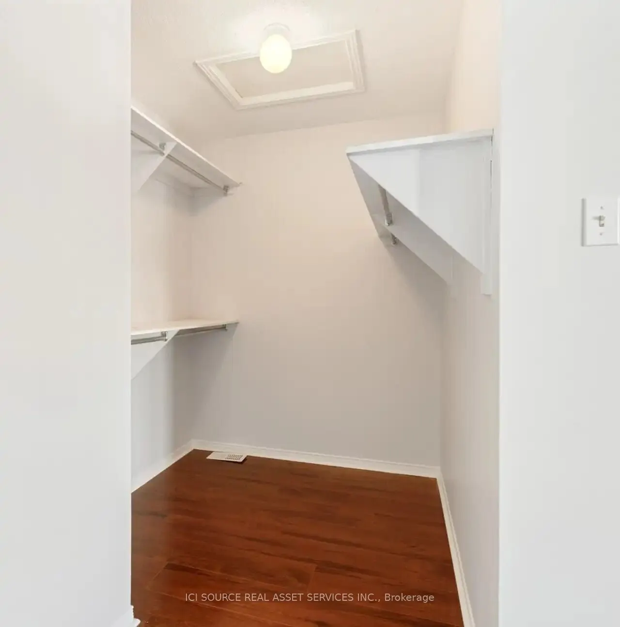 239 Meadowbreeze Drive