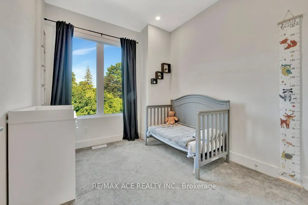 107 Concession Street, #4