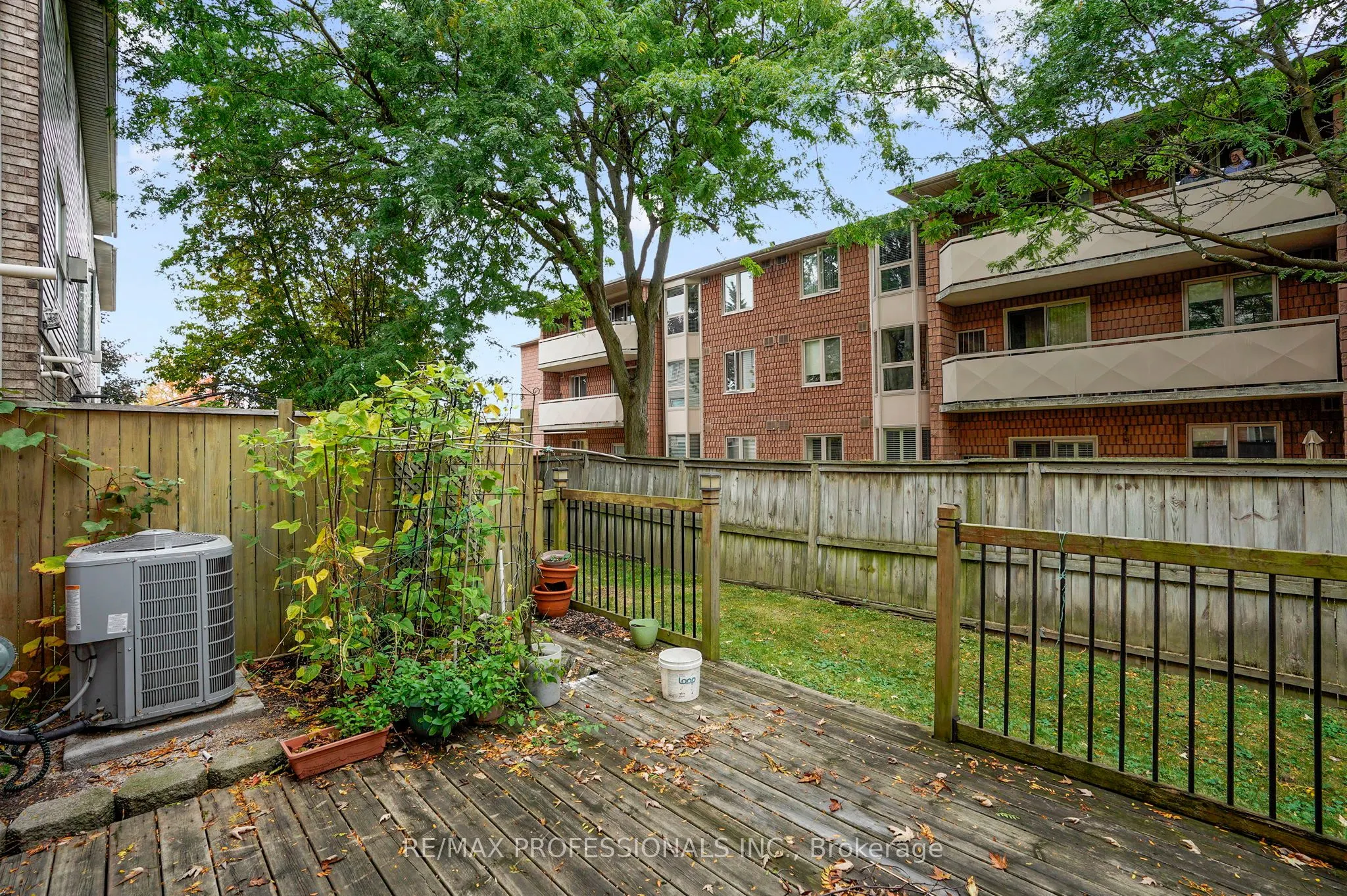 384 Limeridge Road E, #17