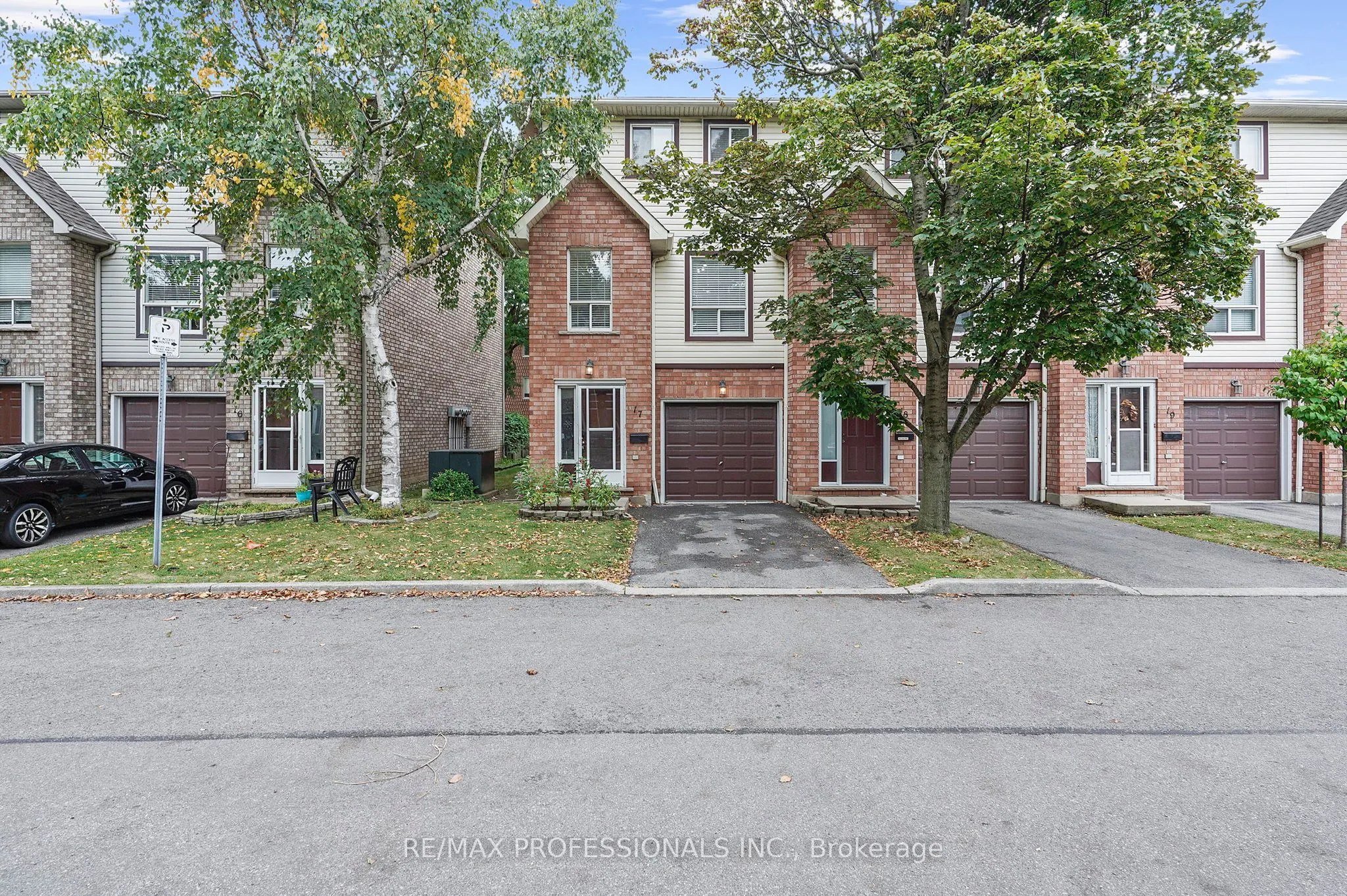 384 Limeridge Road E, #17