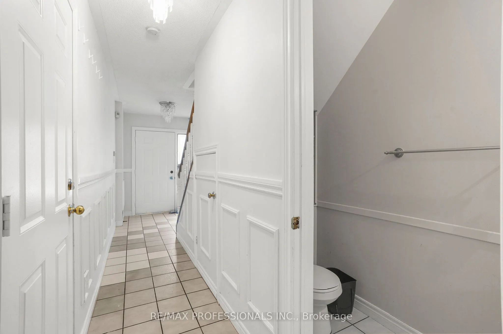 384 Limeridge Road E, #17