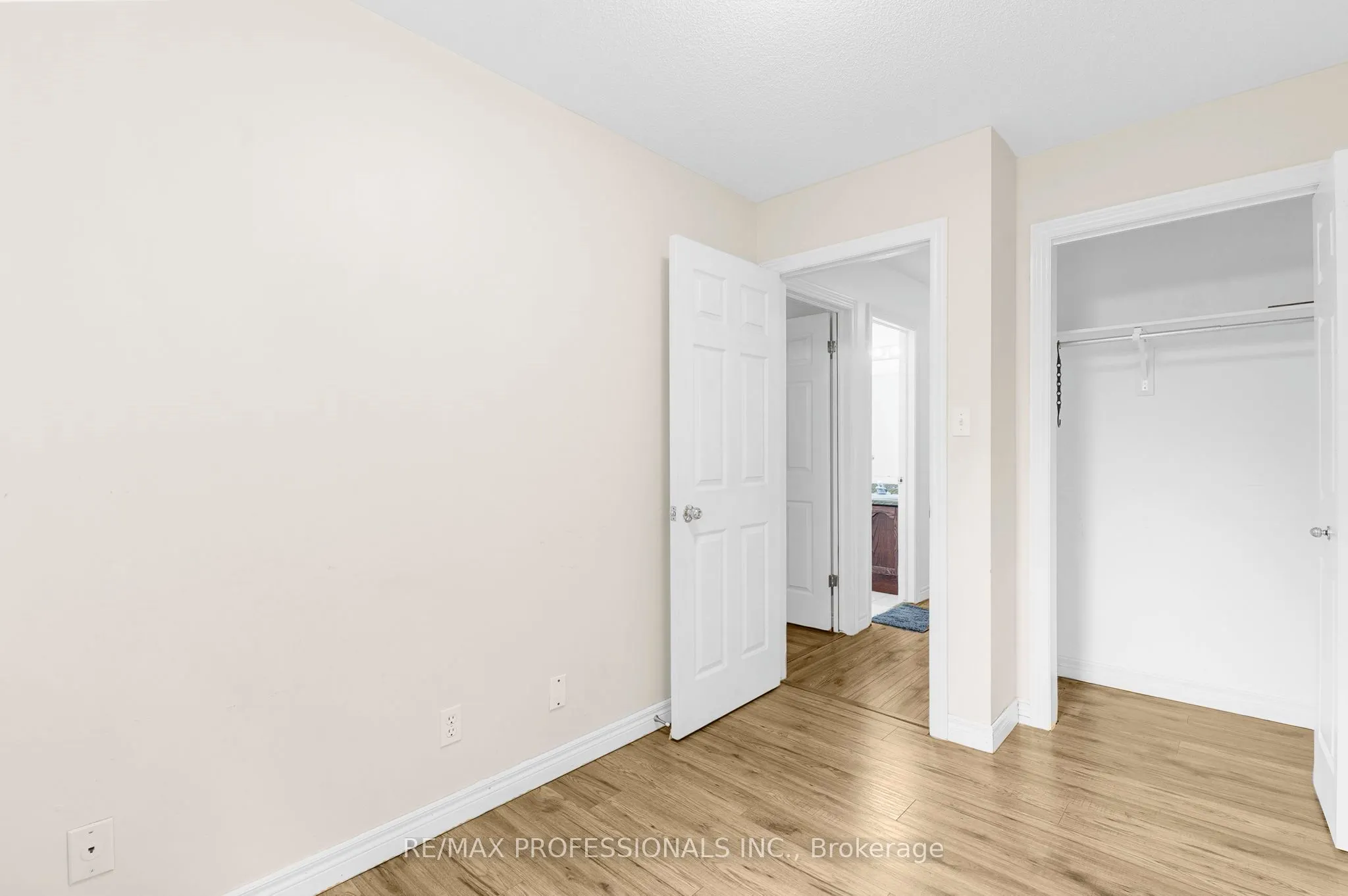 384 Limeridge Road E, #17