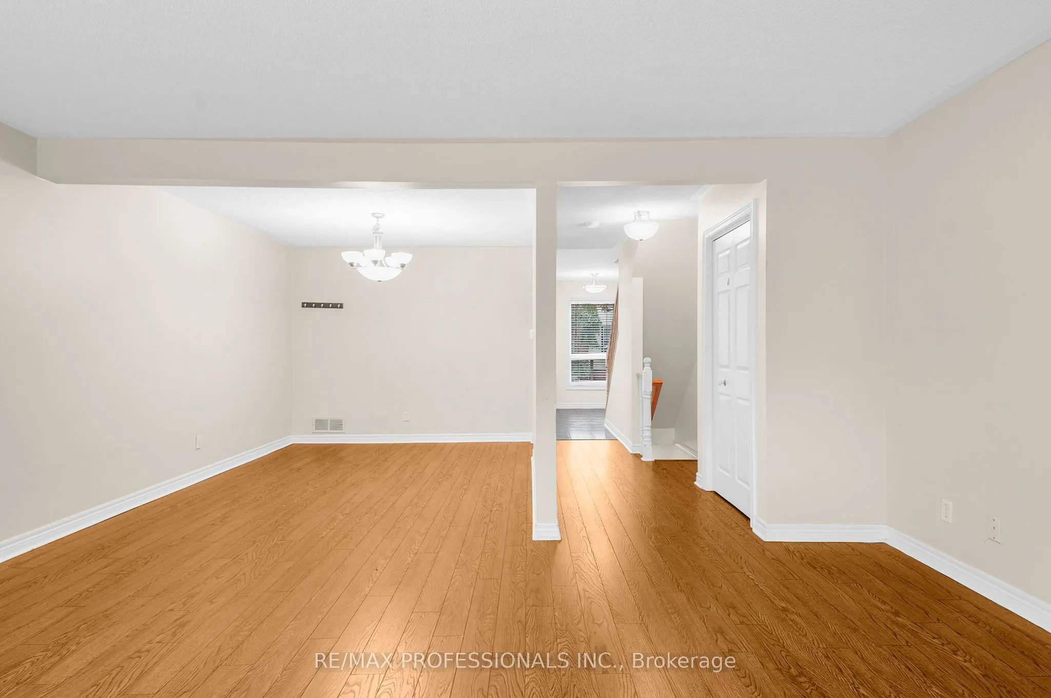 384 Limeridge Road E, #17