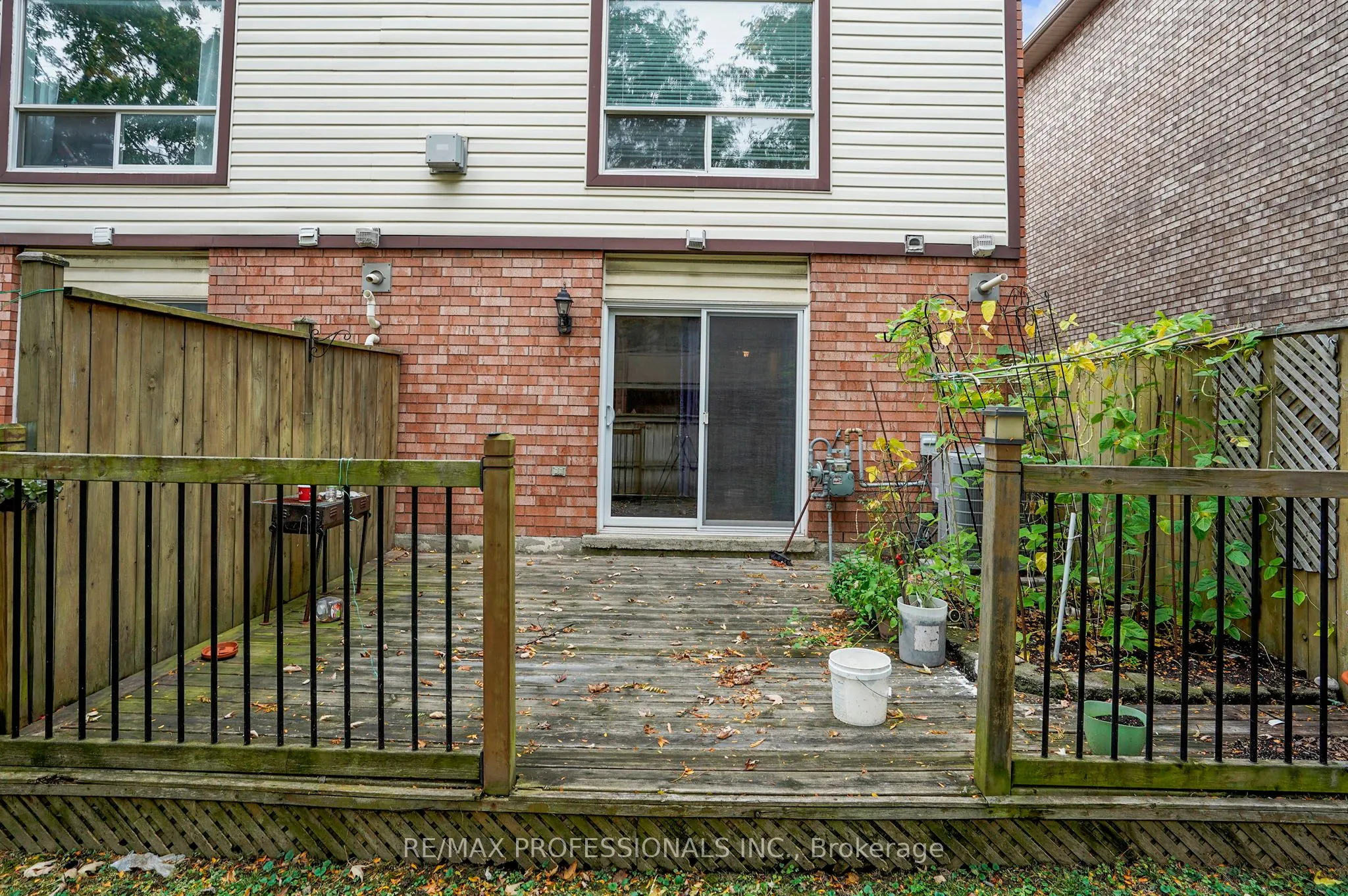 384 Limeridge Road E, #17